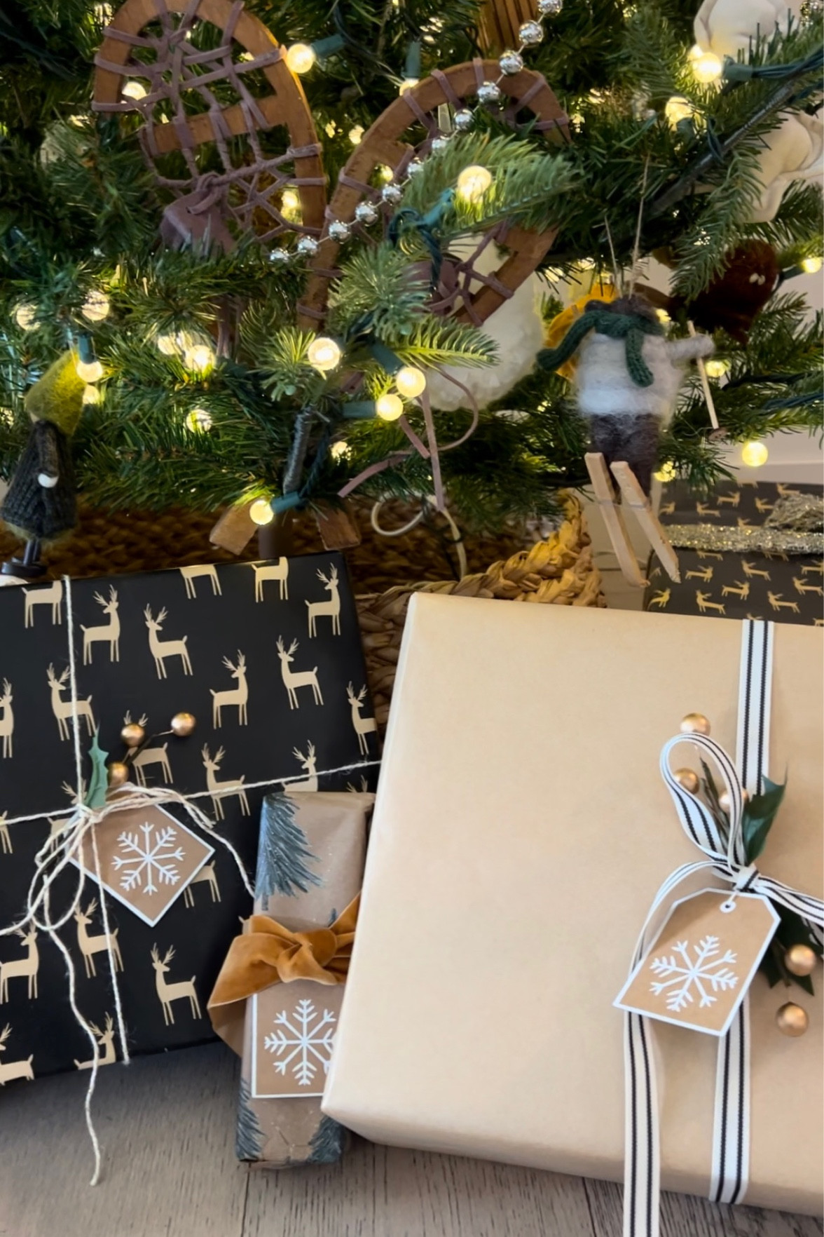 We are obsessed with Christmas over here! Shop my wrapping items for this year here!🎅🎄✨

#LTKSeasonal #LTKGiftGuide #LTKHoliday