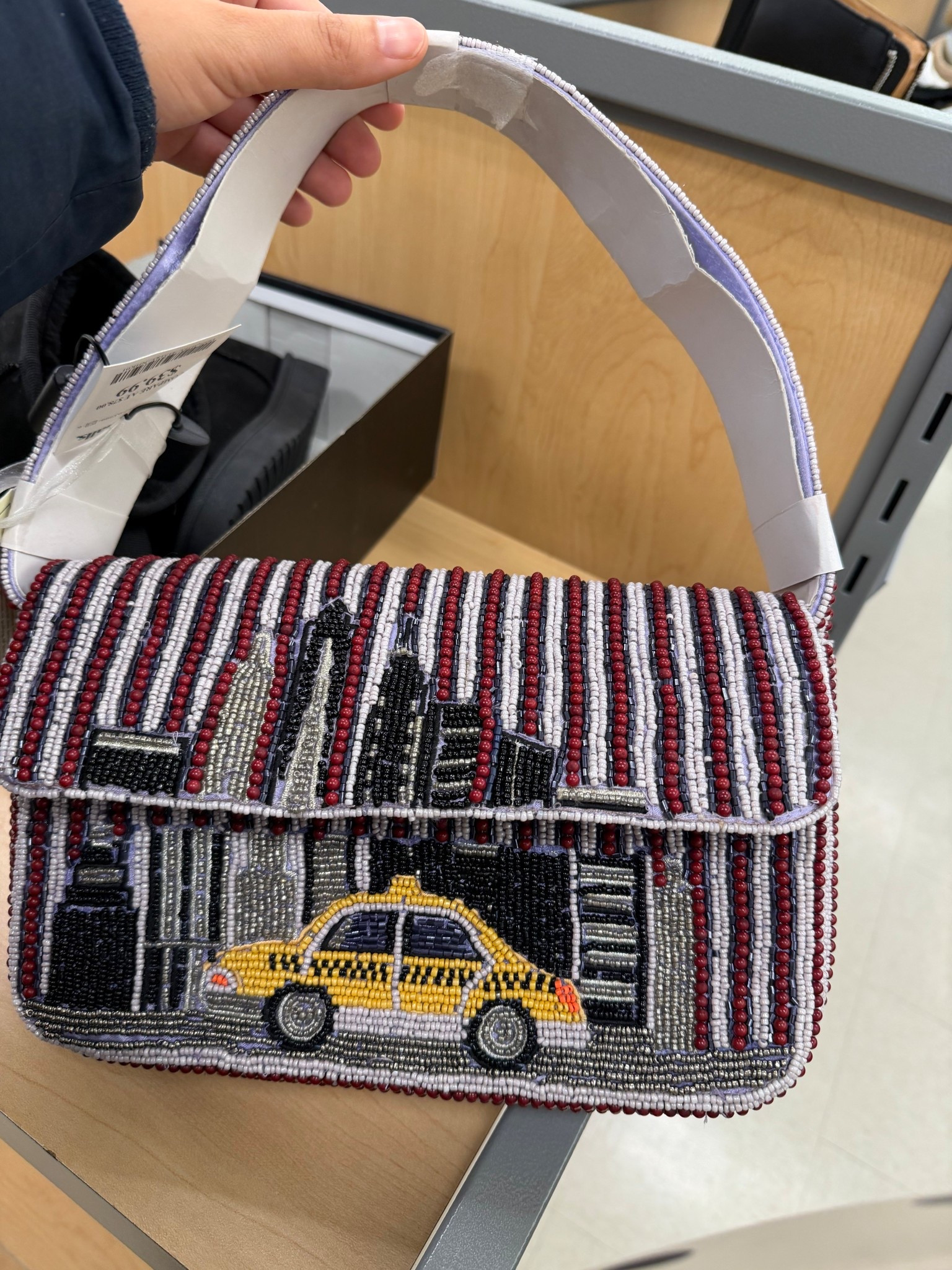 Beaded NYC Skyline and Taxi Bag 

#LTKGiftGuide #LTKFindsUnder50 #LTKFindsUnder100