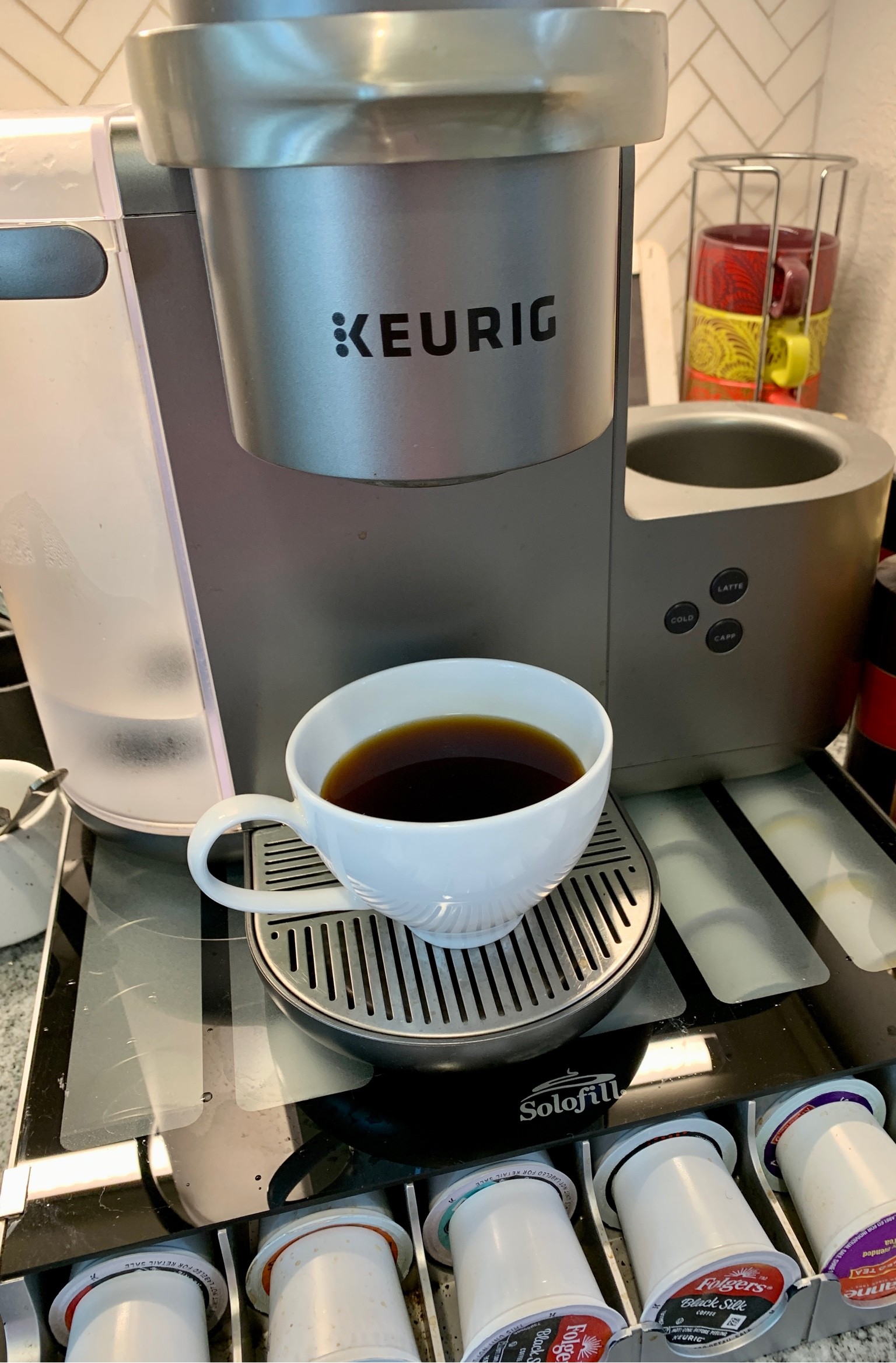 It’s hard to believe that the Holiday season is almost here. September is flying by. Start your shopping now. This Keurig Coffee maker with frother. #Coffeemachines #Gifts #Coffee 

#LTKGiftGuide