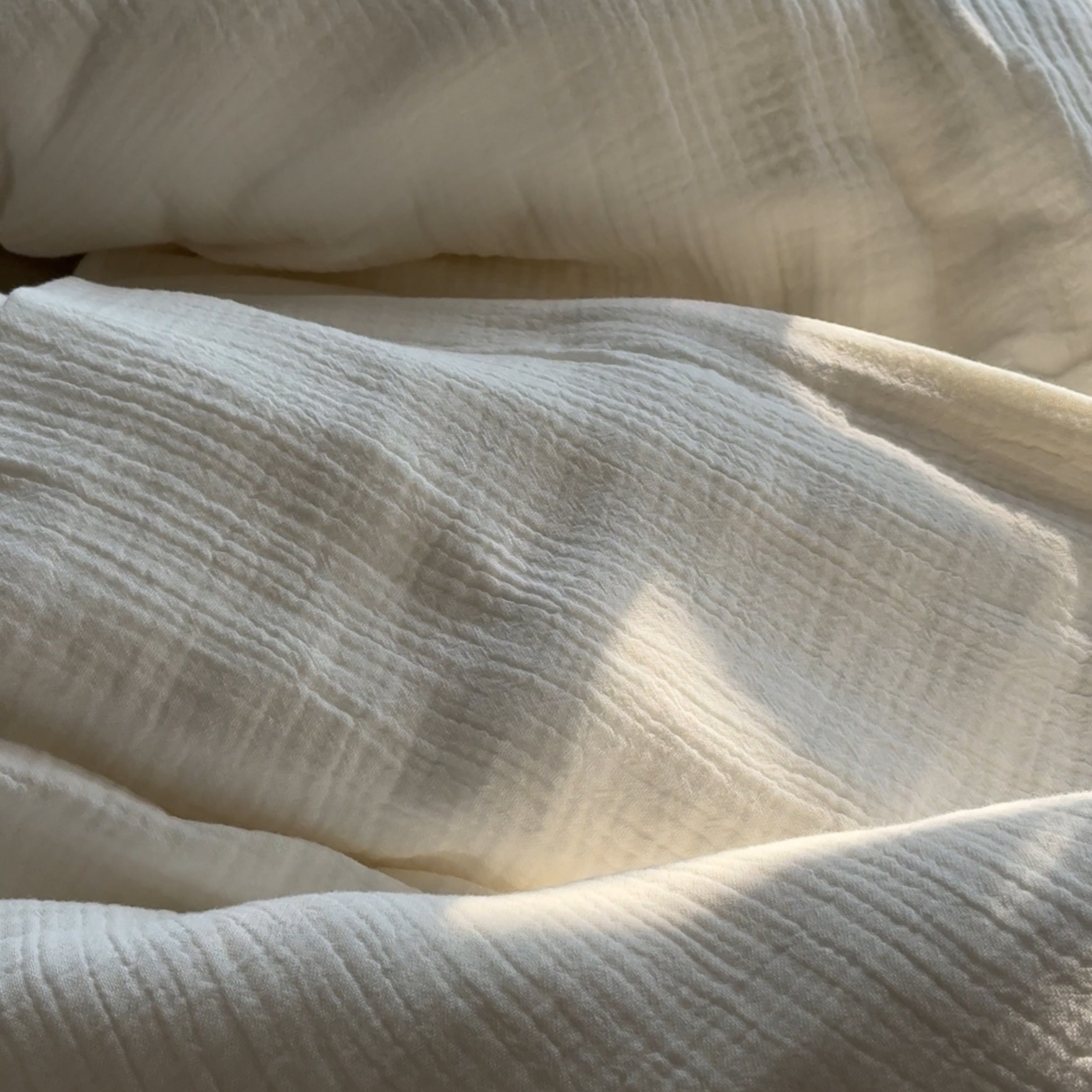 CLOUD BEDDING 🤍☁️

#LTKFindsUnder50 #LTKU #LTKHome