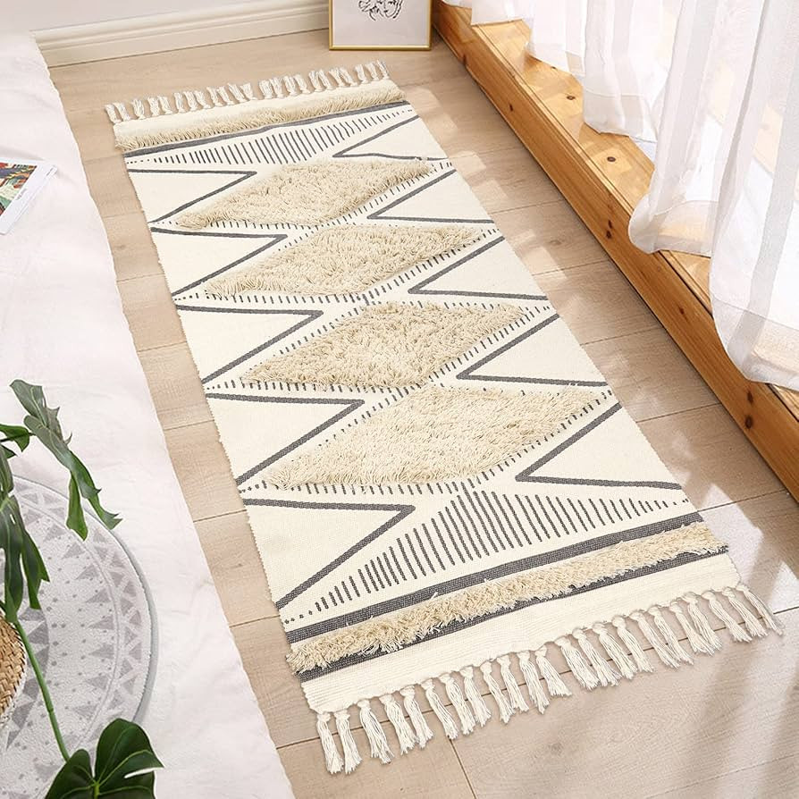 LEEVAN Boho Runner Rug 2'x6' Tufted Geometric Farmhouse Hallway Rugs with Tassels Washable Woven ... | Amazon (US)