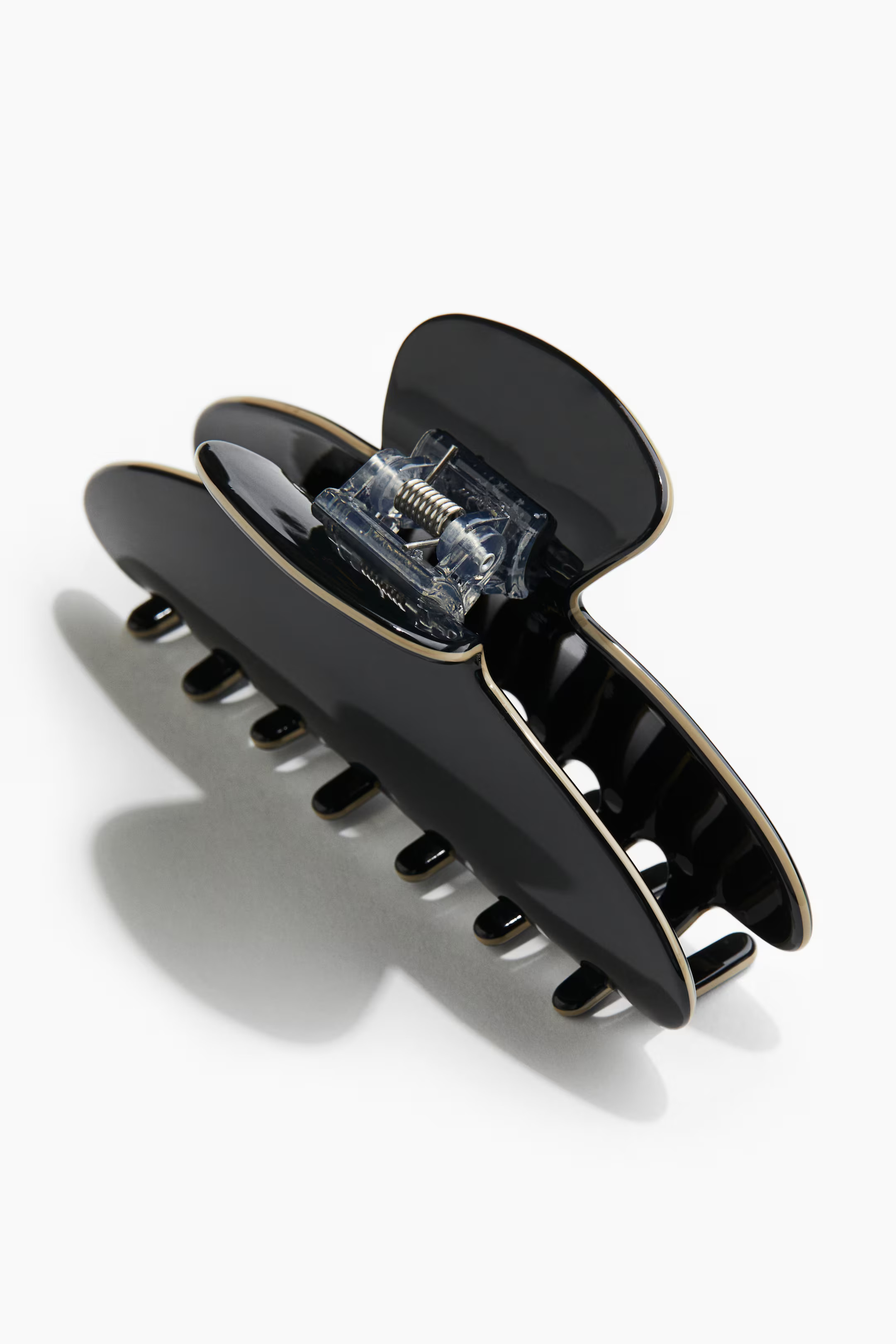 Hair claw | H&M (UK, MY, IN, SG, PH, TW, HK)