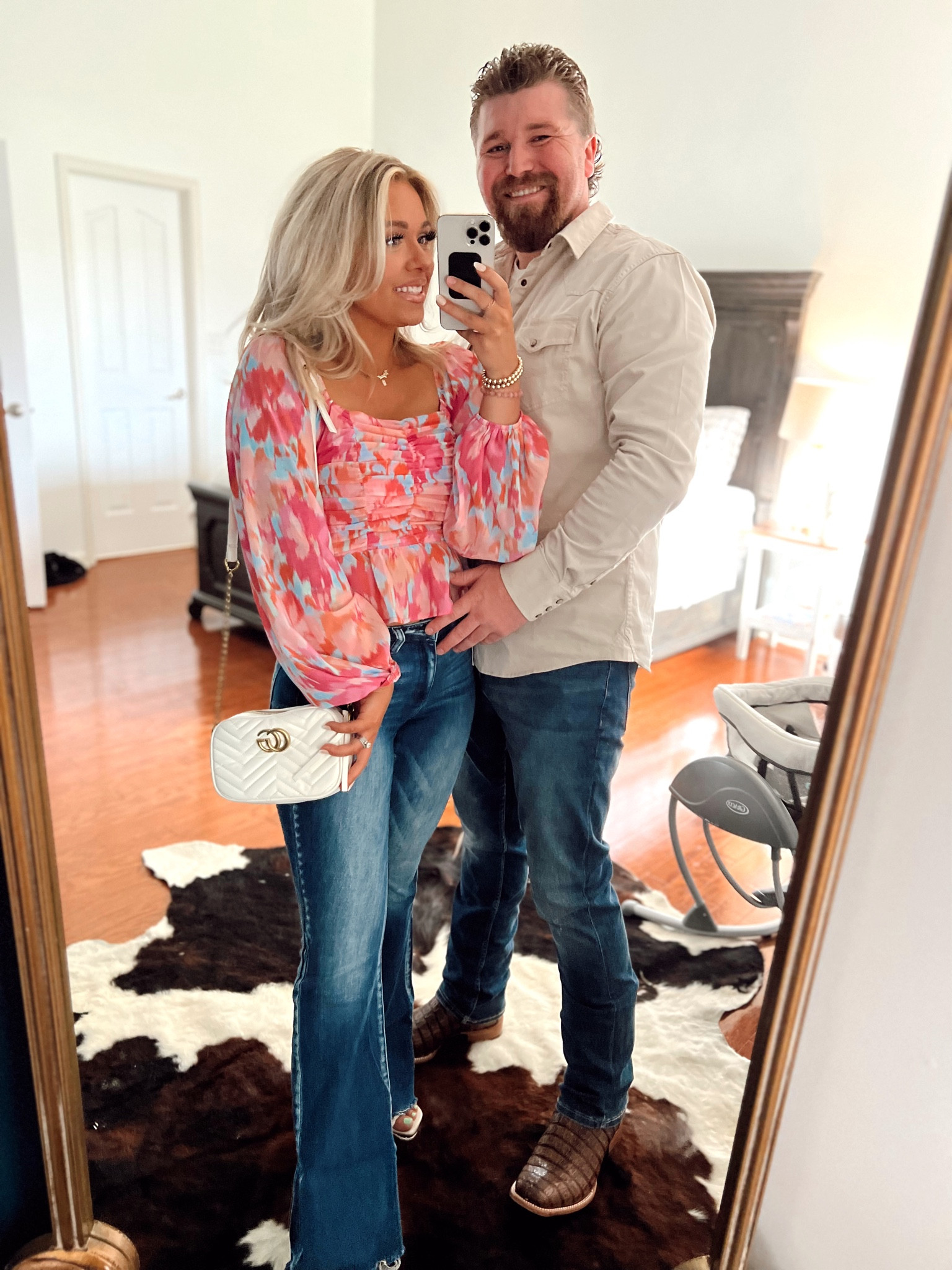Mom and dad date night cute blouse pink lily spring floral boutique flares sale 

#LTKstyletip #LTKunder50 #LTKfit