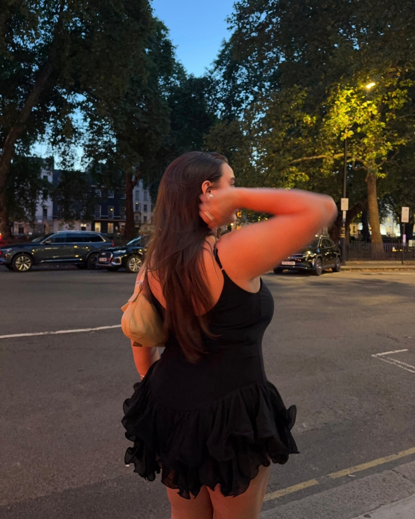 will be repeating this super mini (and super stretchy) dress all of fall and into party szn!!

at checkout this dress is currently 20% off🩶

I’m wearing a size XXL, and I’m typically a size 14

#LTKFallSale #LTKMidsize #LTKPlusSize