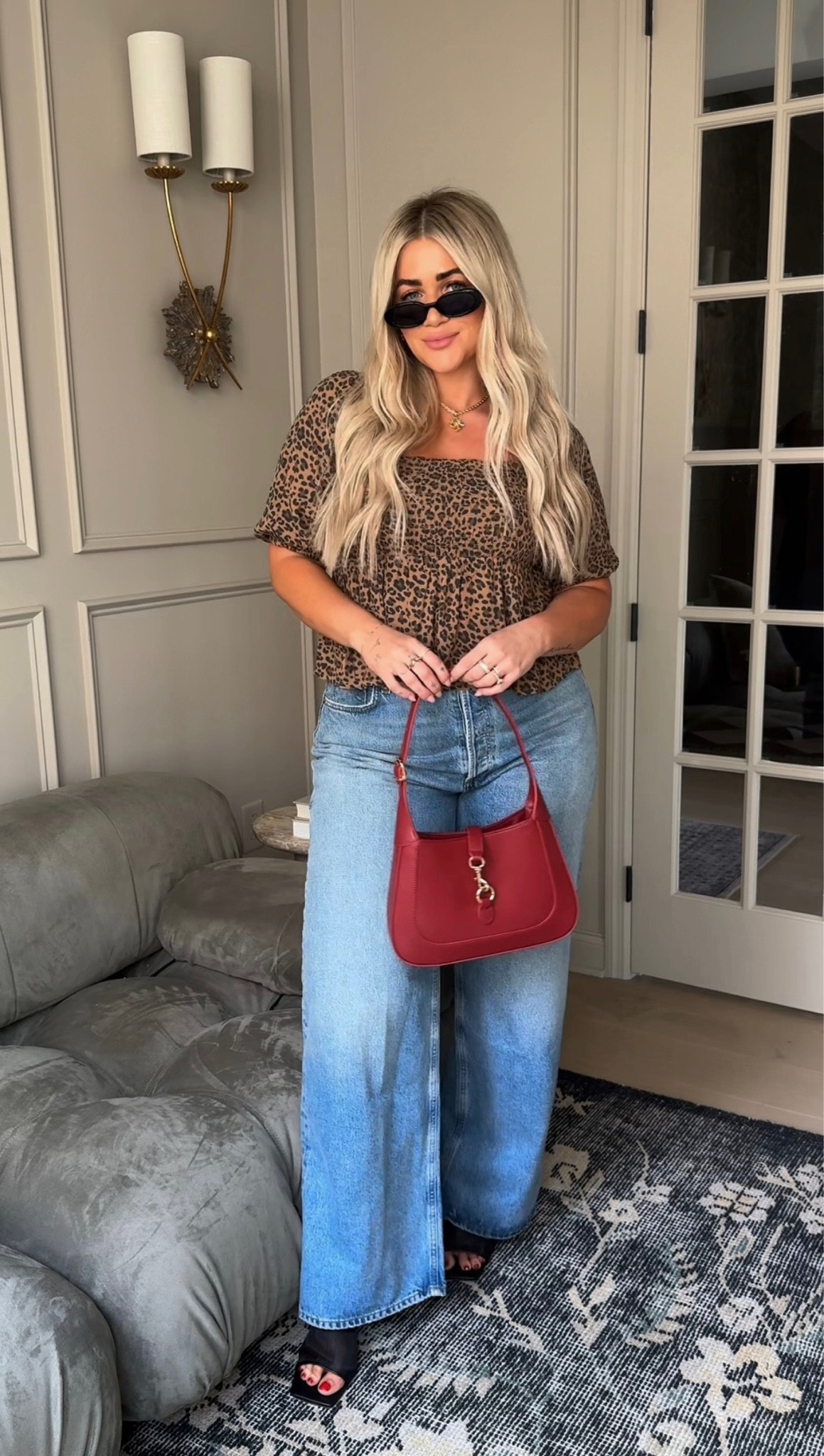 Easy fall ootd for date night🤎 #datenight #leopard #kelclight 

Top- medium 
Jeans- 31

#LTKMidsize #LTKSeasonal #LTKFallSale