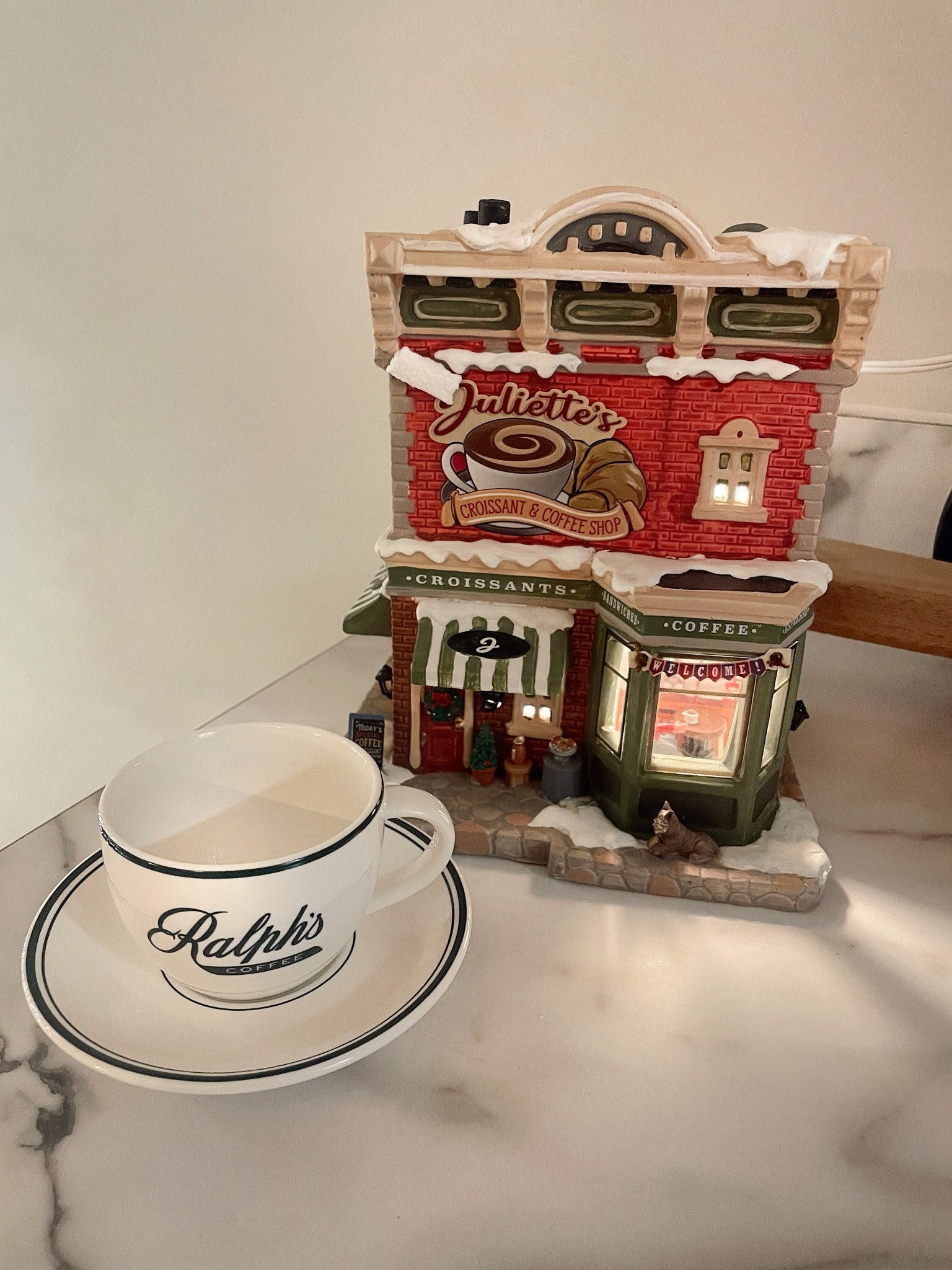 Our new favorite espresso mug 🥰 

#giftideas #ralphlauren #home #coffee #espresso #mug #nespresso



#LTKHome #LTKGiftGuide #LTKFindsUnder50