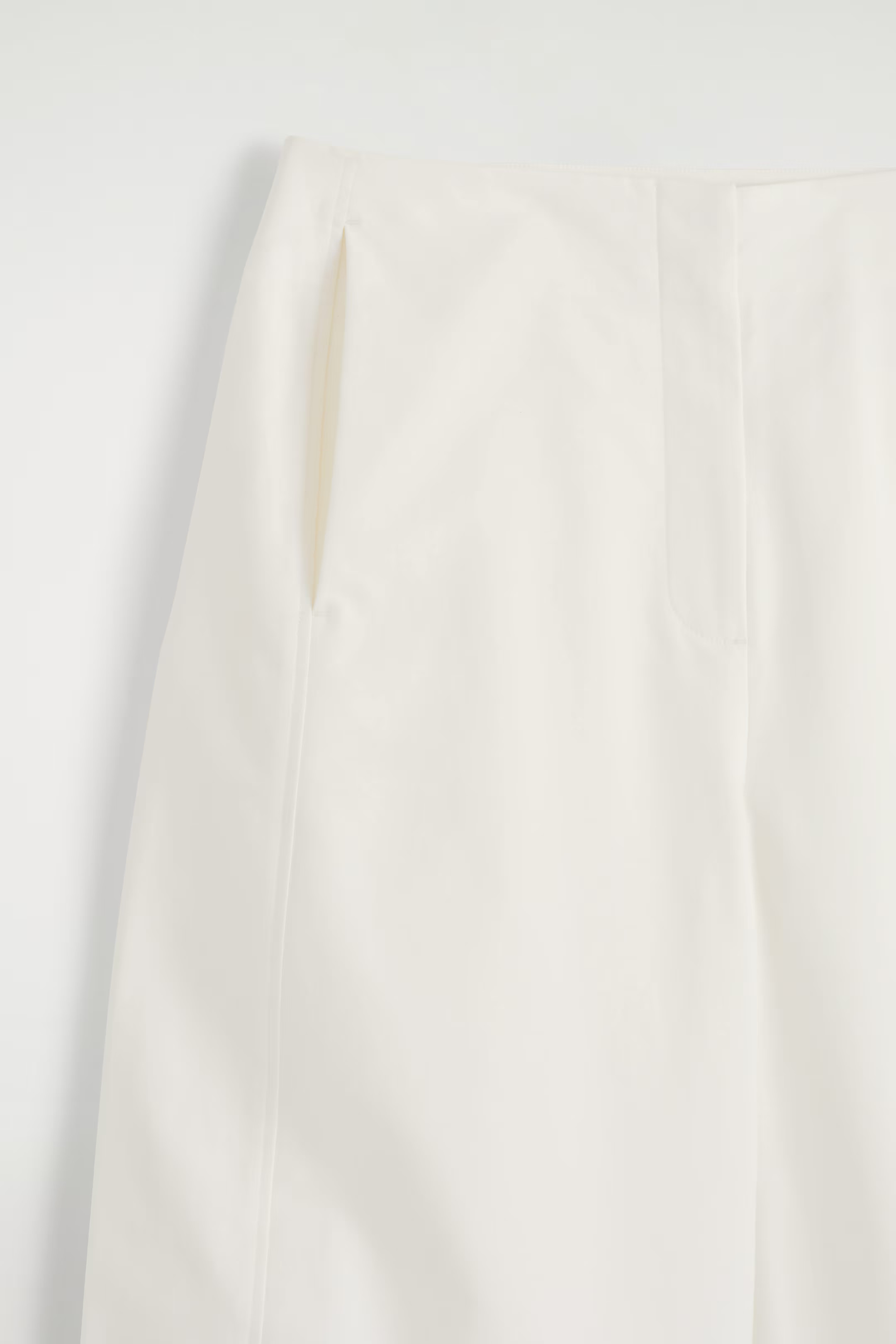 CROPPED BARRELLEG COTTON TROUSERS - WEISS | COS (EU)