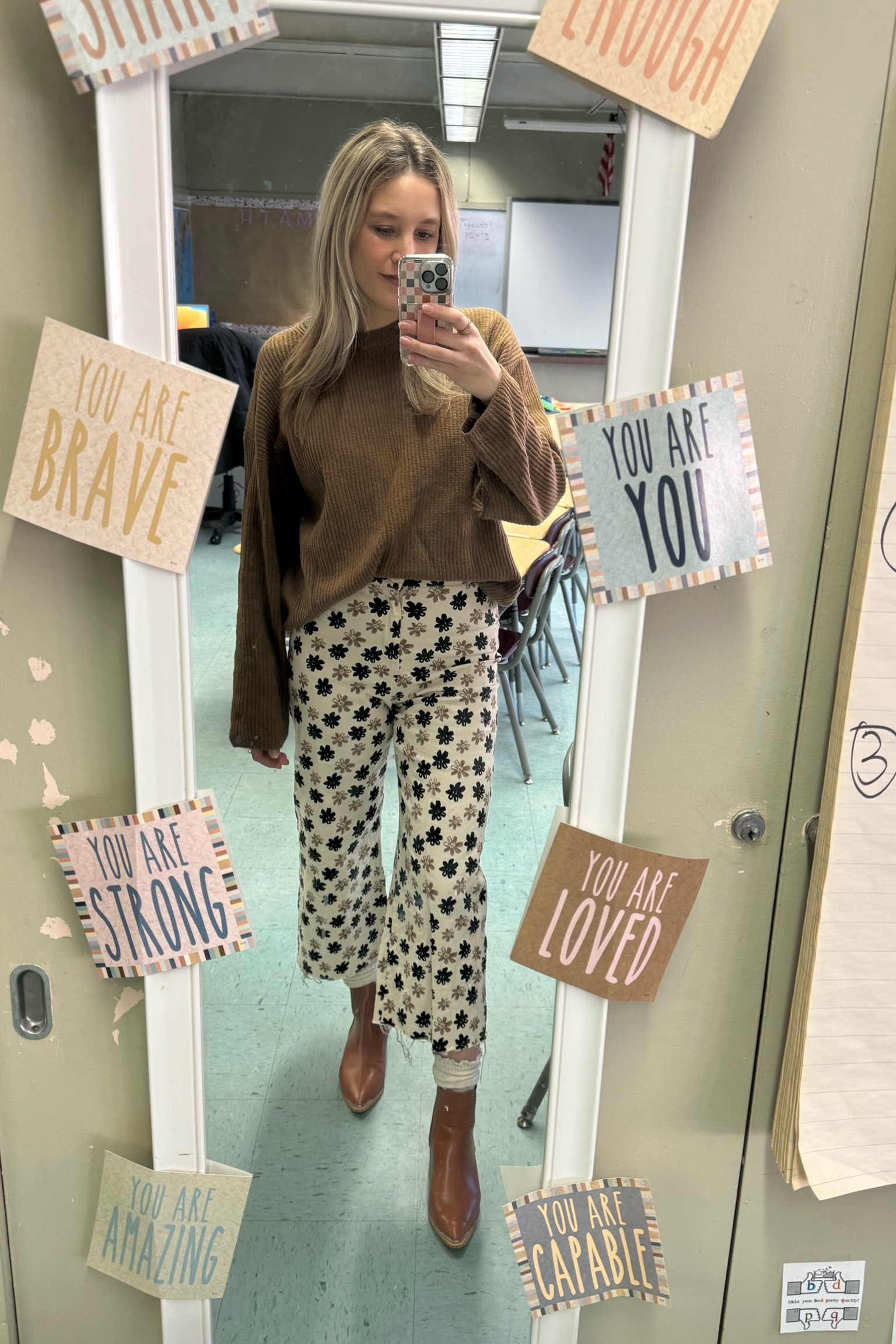 Thursday teacher outfit

SHEIN boots
SHEIN pants
Gap sweater 
Target earrings

#LTKmidsize #LTKworkwear #LTKfindsunder50