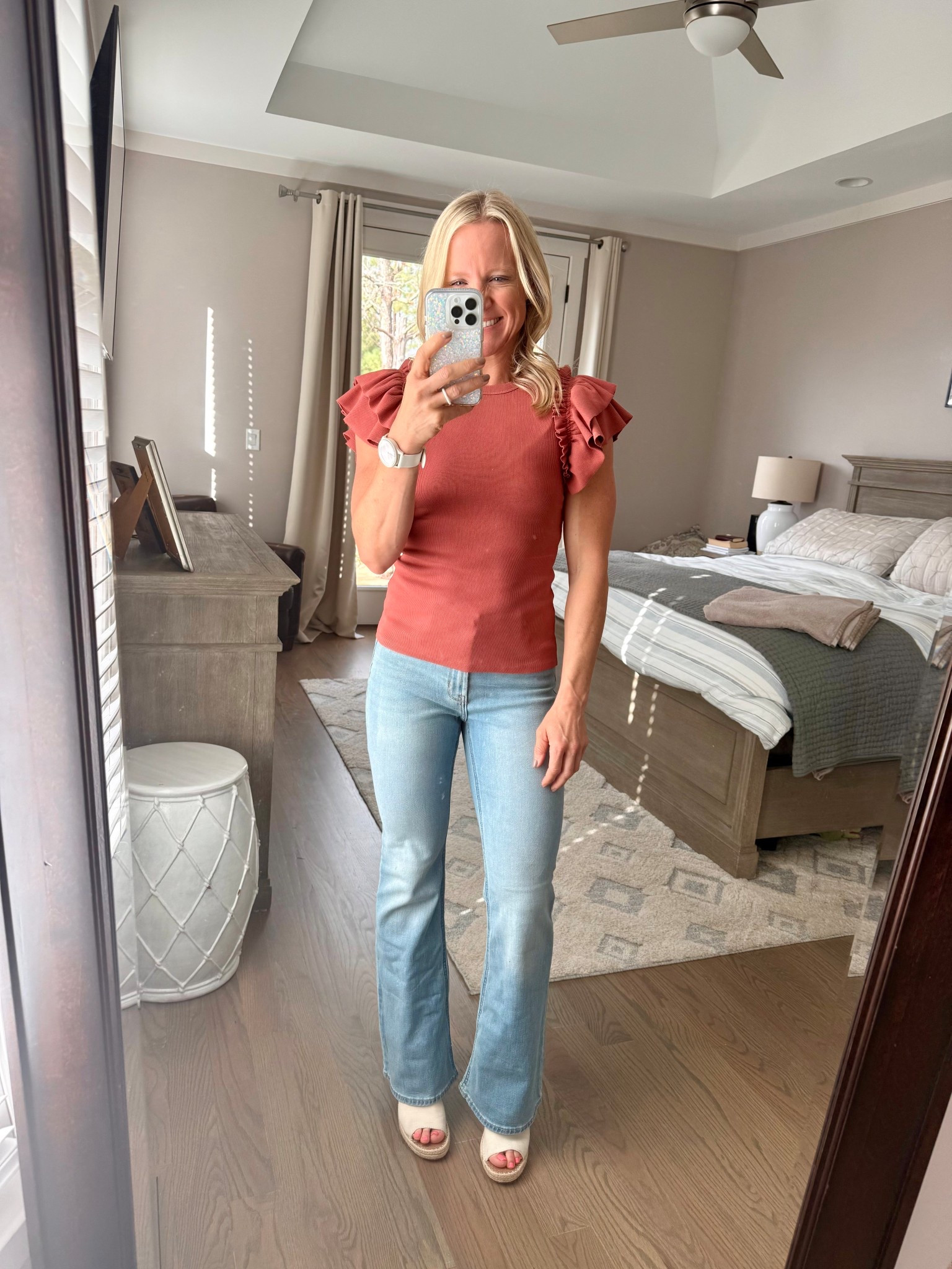 THESE jeans 🤍


#LTKOver40 #LTKFindsUnder50