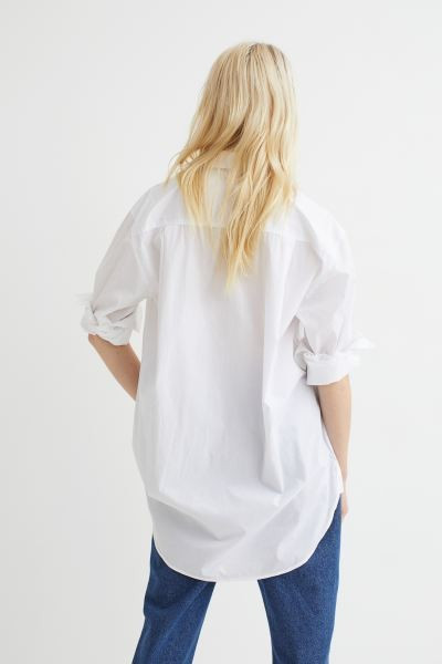 Long shirt in an airy cotton weave with a collar, buttons down the front and a yoke at the back. ... | H&M (UK, MY, IN, SG, PH, TW, HK)