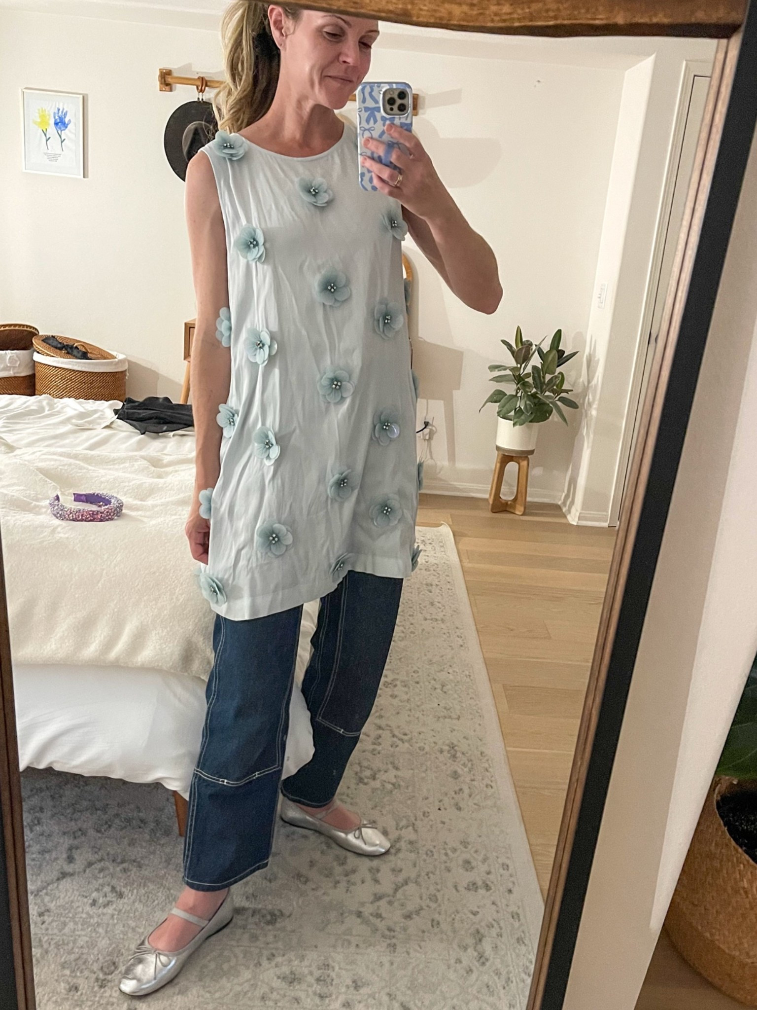 Saw this and had to try it —the details are stunning and the color is the perfect shade of baby blue. It fits one size which seems crazy but it sits well on my frame. It’s 50% off but also final sale but I think it’ll be versatile as both a dress and a tunic worn over jeans. It also has pockets! 

Jeans are Rudy Jude. Linked the flats as well.

#LTKSaleAlert #LTKootd