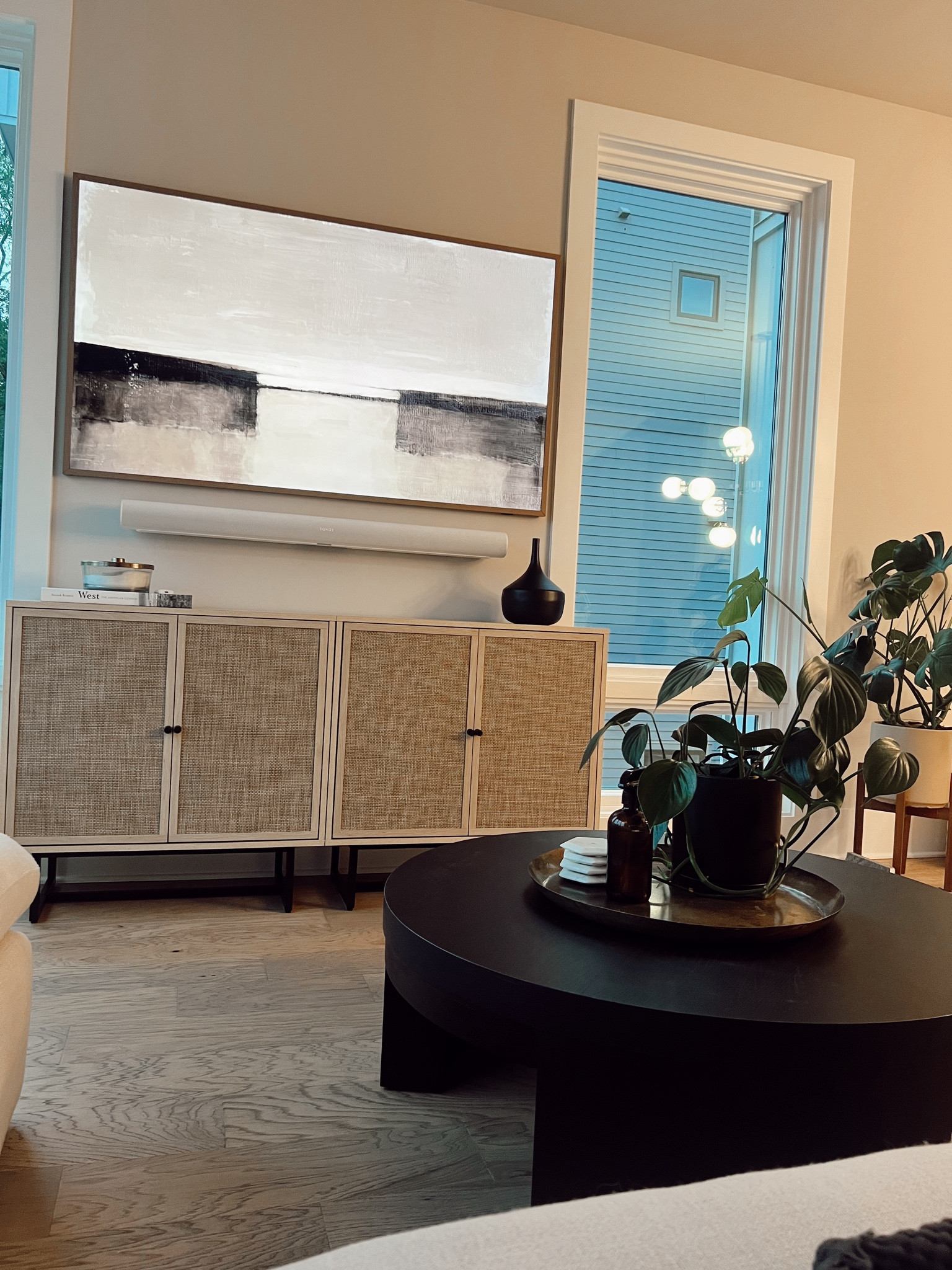 we have a coffee table! 

#LTKHome