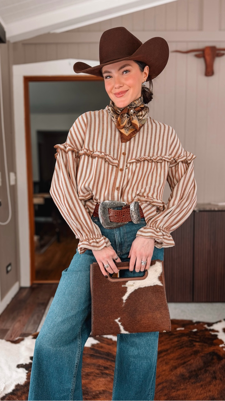 daily casual chic 🤝 modern western 

Purse: Kelly Tooke
Boots: Buck and Brana
Hat: Warbonnet Hats

#westernfashion #westernstyle #dailystyle #styleinspo #businesscasualoutfit

#LTKgrwm #LTKootd #LTKWorkwear