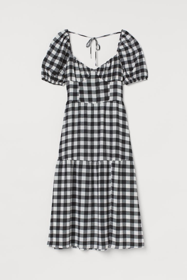 Calf-length dress in a crêpe weave with a sweetheart neckline and lined cups at the front, and s... | H&M (UK, MY, IN, SG, PH, TW, HK)