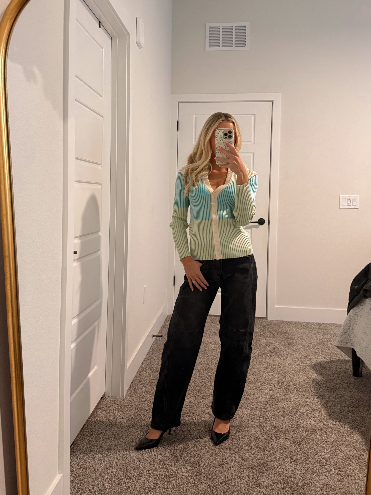 @VICI  code “ANSLEYSAVE30”



#LTKootd #LTKgrwm #LTKWorkwear