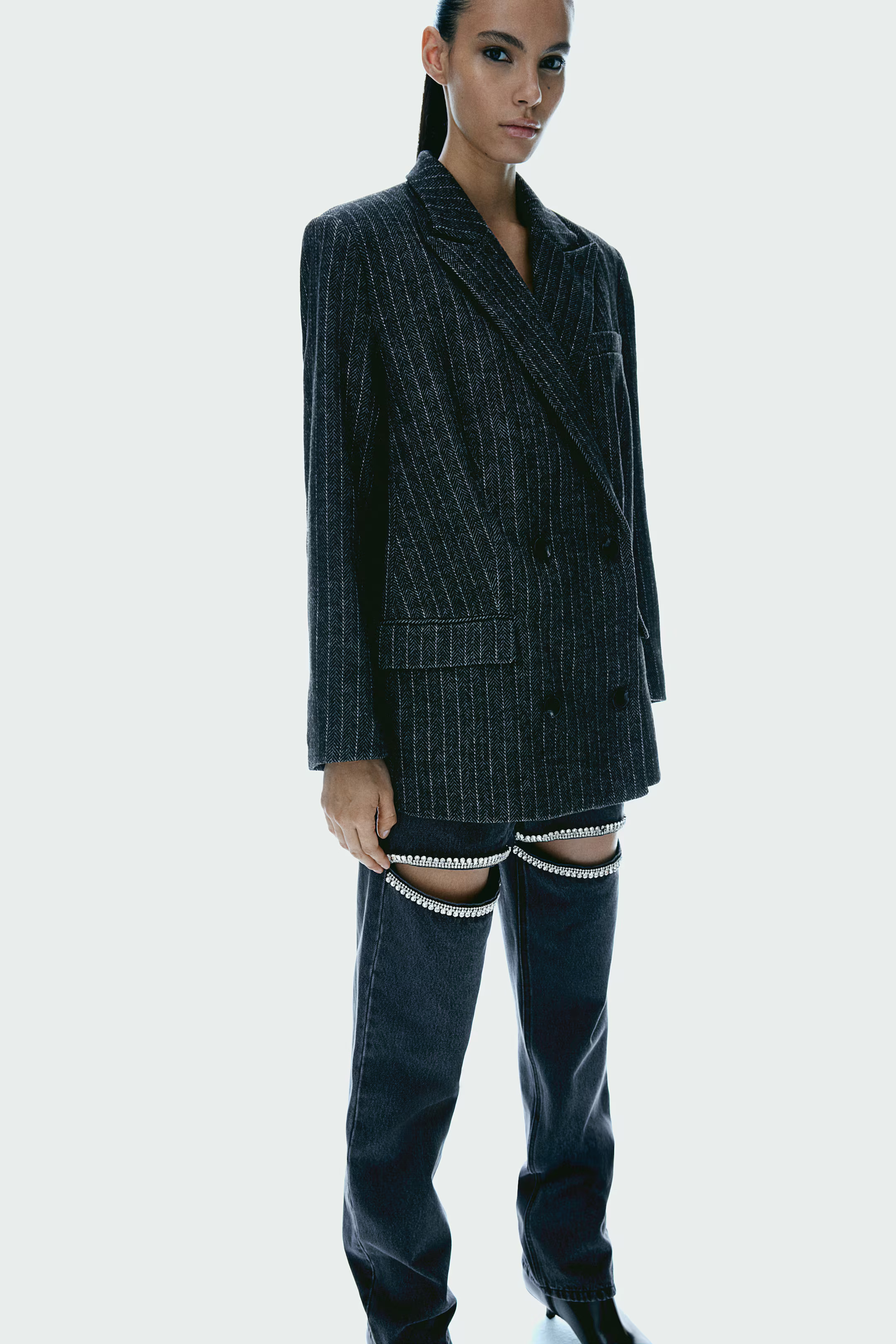 Double-breasted blazer | H&M (UK, MY, IN, SG, PH, TW, HK)