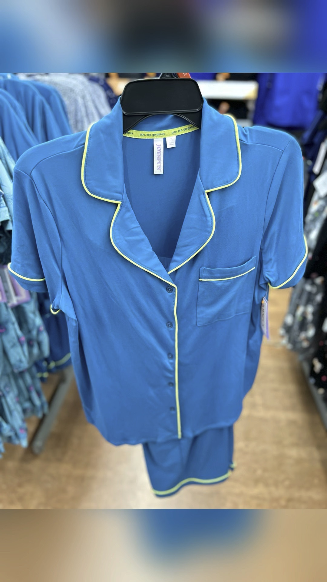 Joyspun Women's Knit Notch Collar Top and Capri Pants Pajama Set
2-Piece, Sizes S to 3X


#walmart #sleepwear #walmartfashion #budgetfinds #joyspun #notchcollar #pajamaset

#LTKfindsunder100 #LTKplussize #LTKfindsunder50