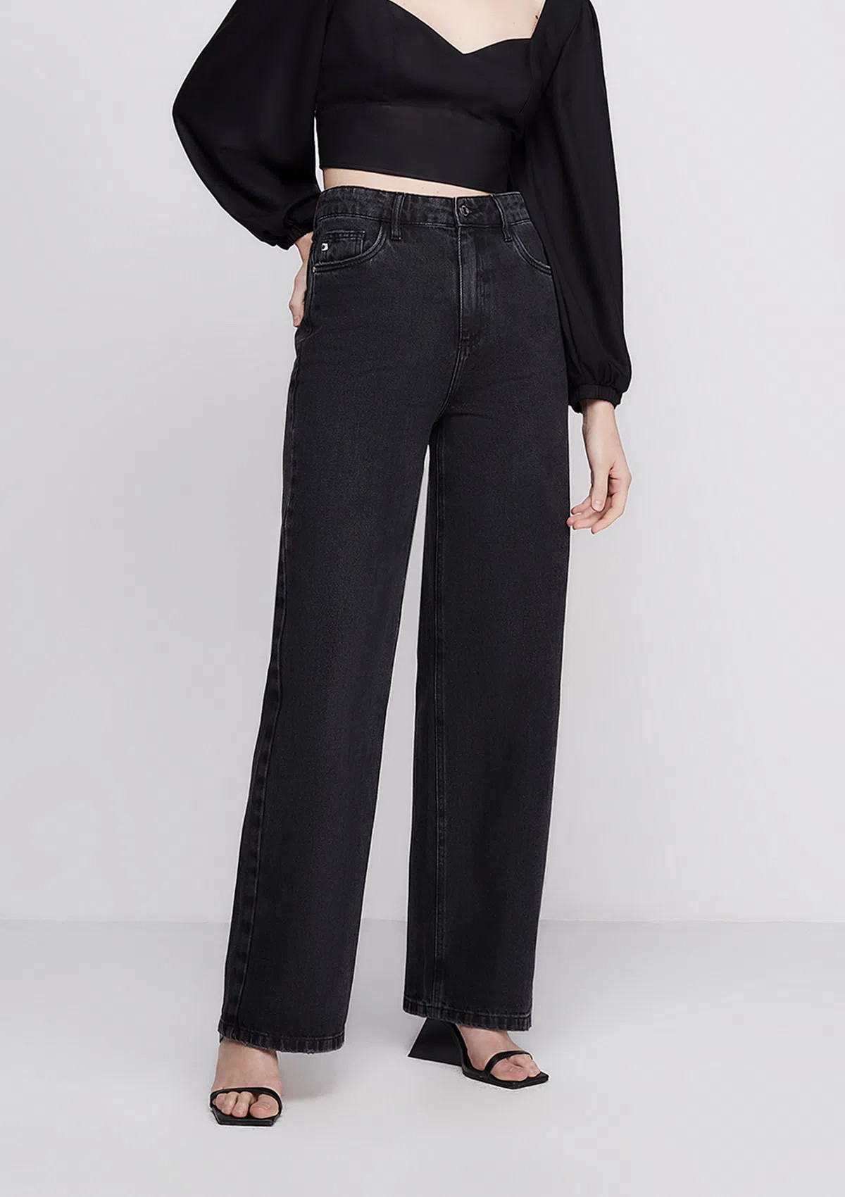 Calça Jeans Wide Leg Slim Cintura Alta - Preto - DZARM | Moda Versátil, Cool e Atemporal | Roup... | DzarmHering (BR)