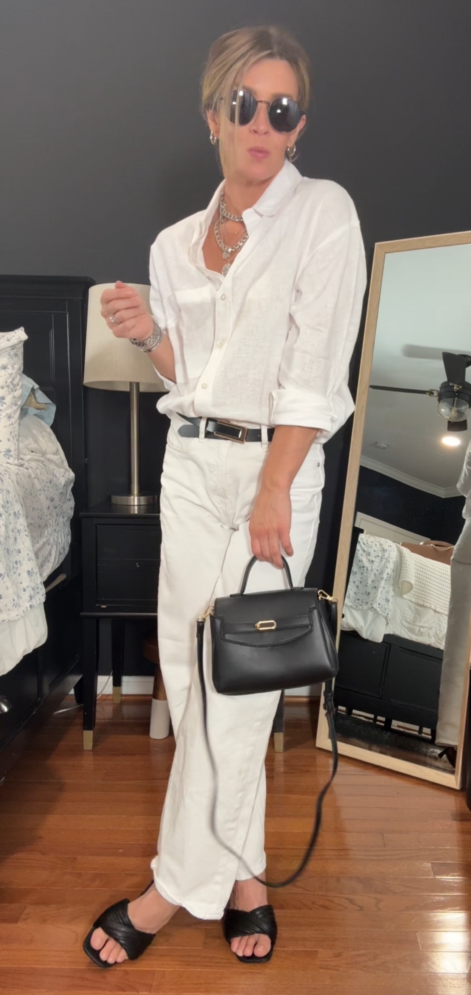 Vacation vibes #linen #vacationseries #ootds #momootds #ootdsvacay #charliestyleslocal #summer #white