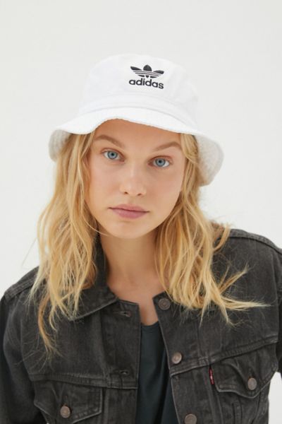 adidas Originals Denim Bucket Hat | Urban Outfitters (US and RoW)