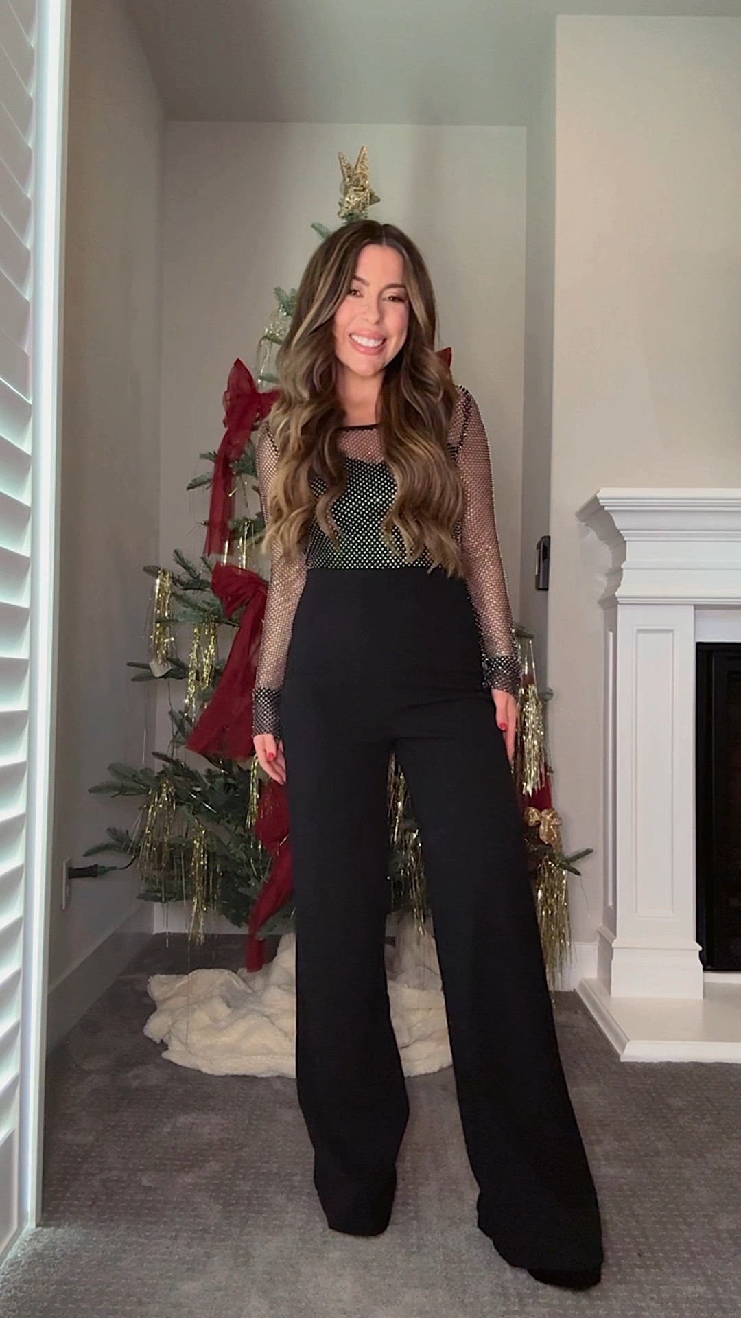 3 holiday outfits! Wearing xs in everything

Black jumpsuit
Holiday party outfit
Christmas party outfit 
Satin pants
Sequin top
Red dress
New Year’s Eve dress
New Year’s Eve outfit



#LTKWatchNow #LTKHoliday #LTKCyberWeek