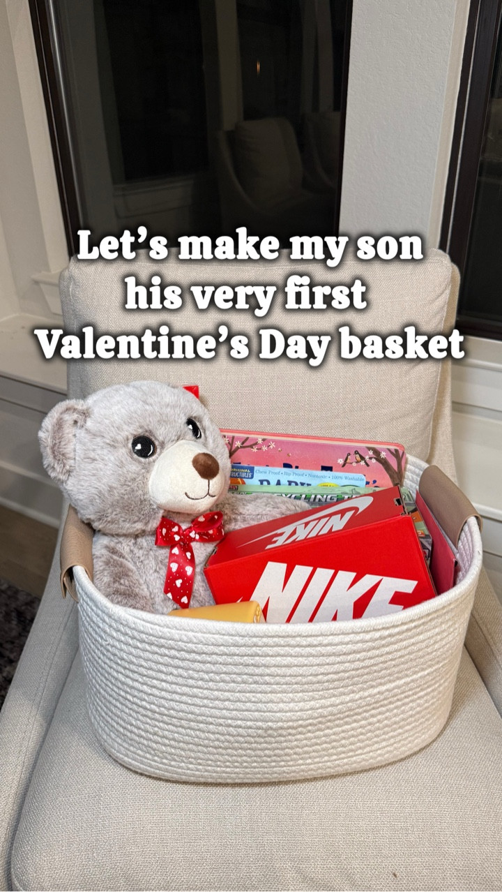 I couldn’t be more excited to make Kai his very first Valentine’s Day basket. Seeing his reaction was priceless. My boy has been growing so much lately. It was definitely time to grab him a new pair of shoes. 

#valentinesinspo #giftbasket #toddlerboy #valetinesday #toddlermomlife
