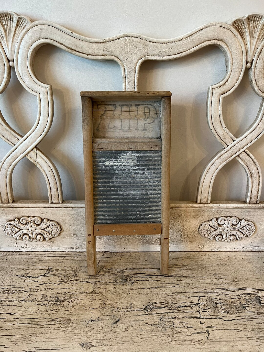 Vintage Galvanized Washboard - Zip - Faded and Washed Wood | Etsy (US)