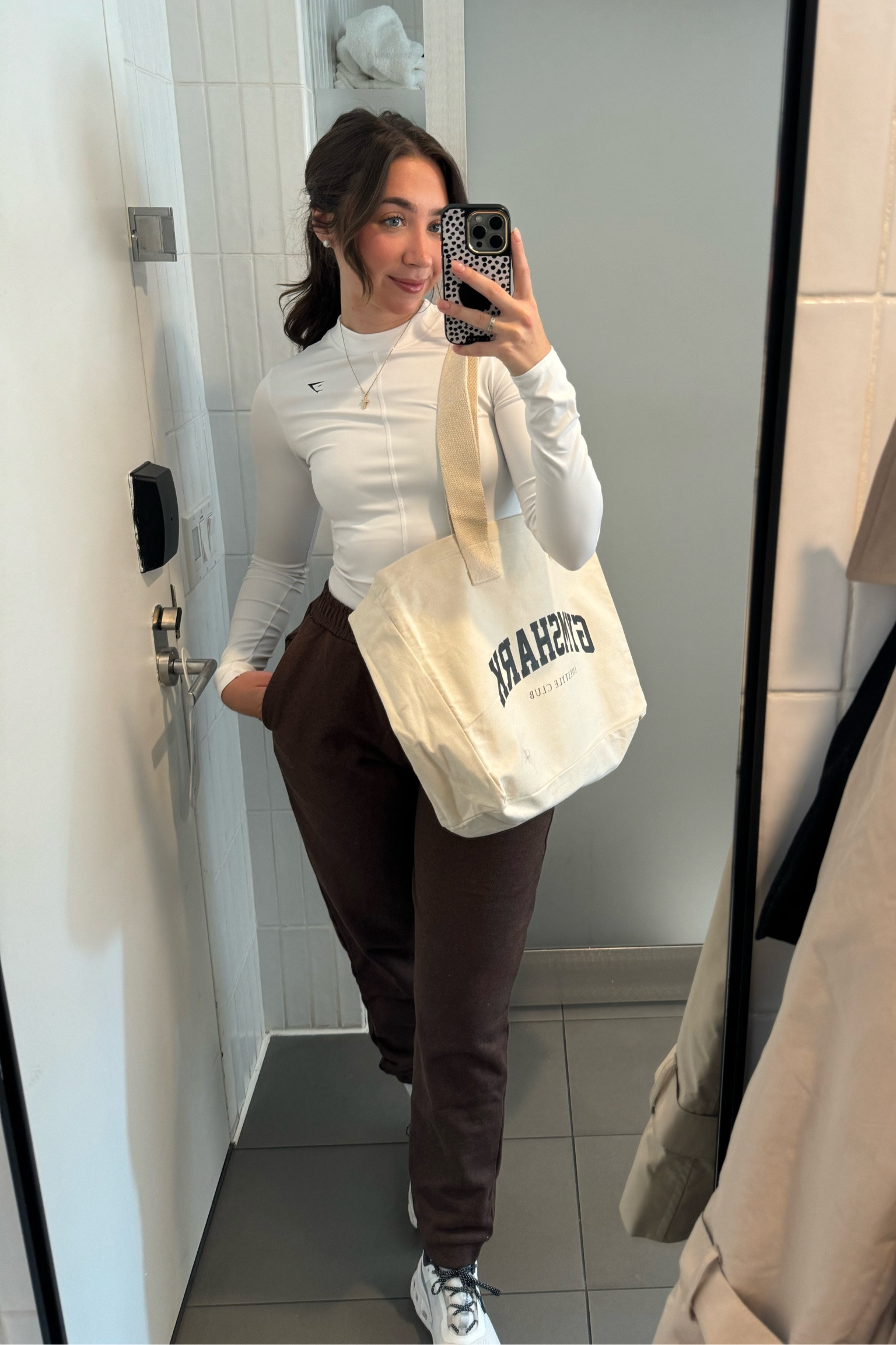 Gym modesty with @gymshark 

#LTKFallSale #LTKFindsUnder100 #LTKActive