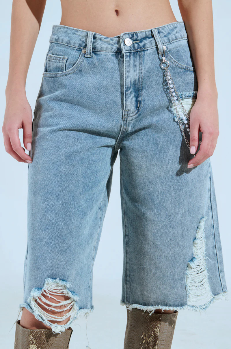 ALL IVE GOT DENIM BERMUDA SHORT | AKIRA