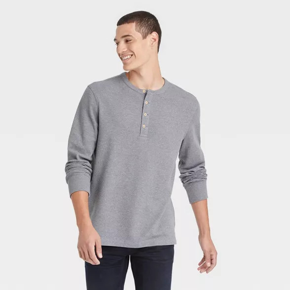 Men's Standard Fit Long Sleeve Henley T-Shirt - Goodfellow & Co™ | Target