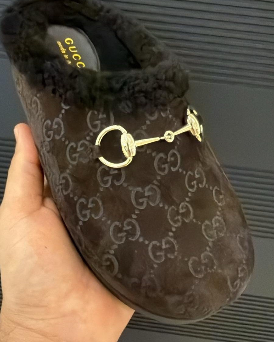 gucci suede clogs 

#LTKShoeCrush #LTKU #LTKStyleTip