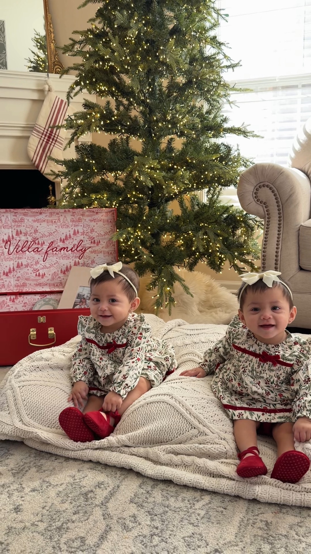 I wanted a special way to store and display our Christmas cards and the heirloom and DIY ornaments my beautiful family makes every year. This grand trunk from @petitekeep does just that! ✨ You can even personalize it with your favorite embroidery font and color. Christmas is truly my favorite time of year — this keepsake will be treasured forever. 🎄❤️

#ChristmasDecor #HolidayHome #ChristmasMagic #Christmas2025 #ChristmasTrunk #HolidayTraditions #FamilyHeirlooms #PetiteKeep #ChristmasInspo #ChristmasIdeas #HolidayStyle #HomeForTheHolidays #ChristmasVibes #ChristmasStorage #ChristmasDecorInspo #ChristmasReel #ChristmasContent #ChristmasAesthetic #HolidayInspiration #ChristmasLove


#LTKHome #LTKHoliday #LTKSeasonal