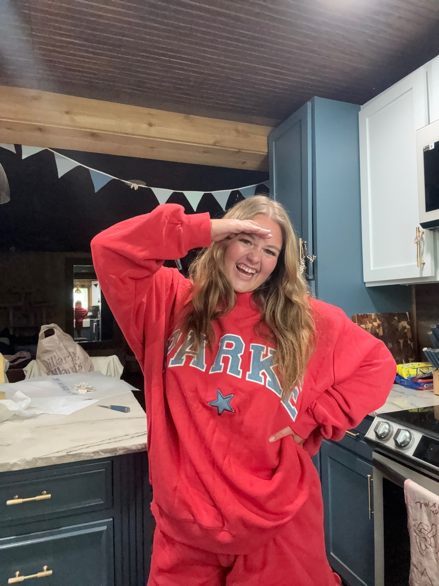 Parke sweatshirt is still in stock! I love the red sm!!