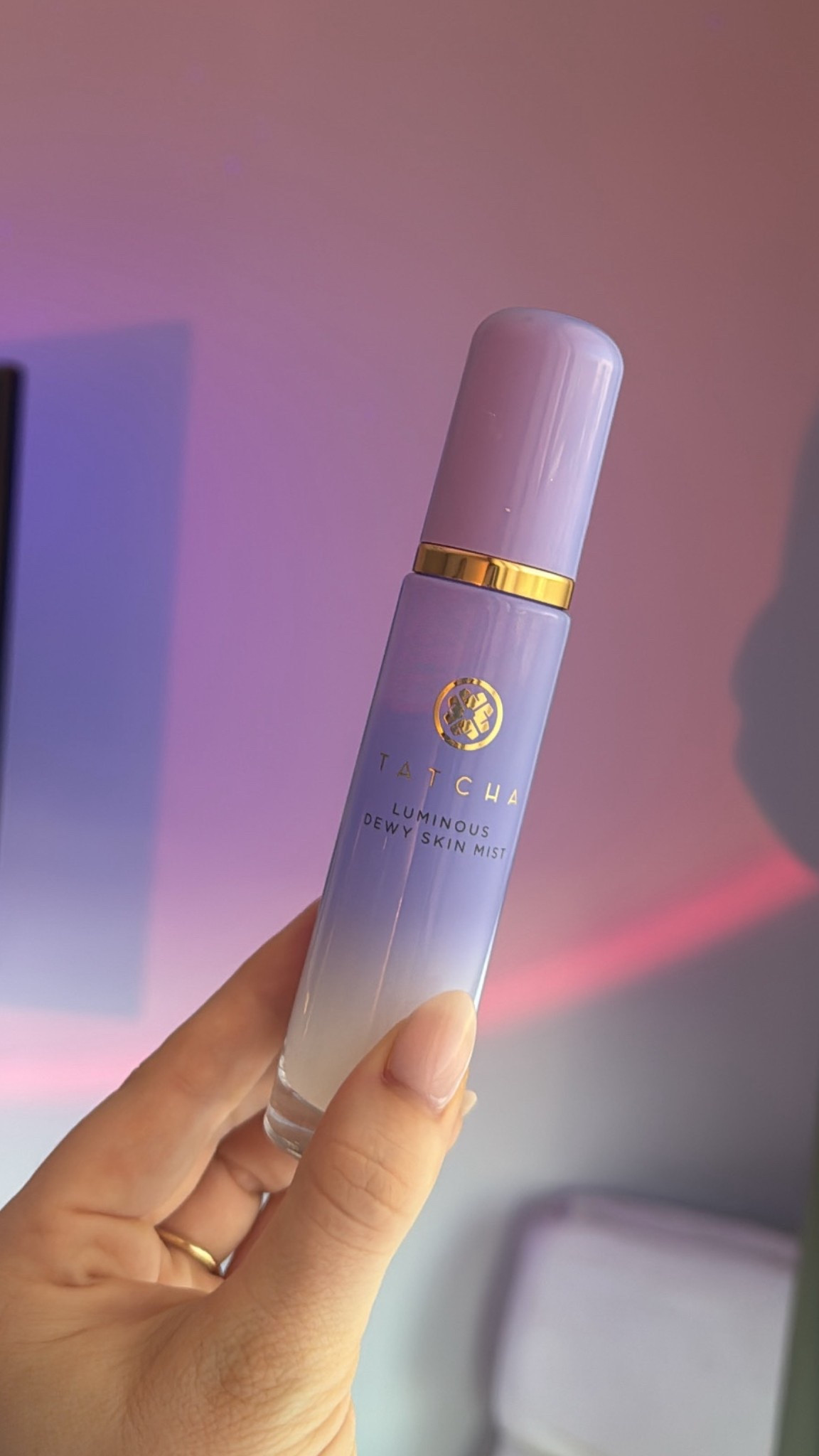 BIG fan of this hydrating skin mist heading into the dry winter🫰🏻

#LTKBeauty #LTKFindsUnder100 #LTKOver40