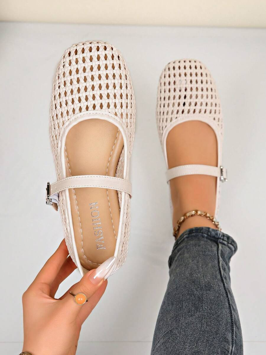 Women's Summer New Fashion Flat Shoes, Hollow-Out Buckle Design, Comfortable Wear, Suitable For T... | SHEIN