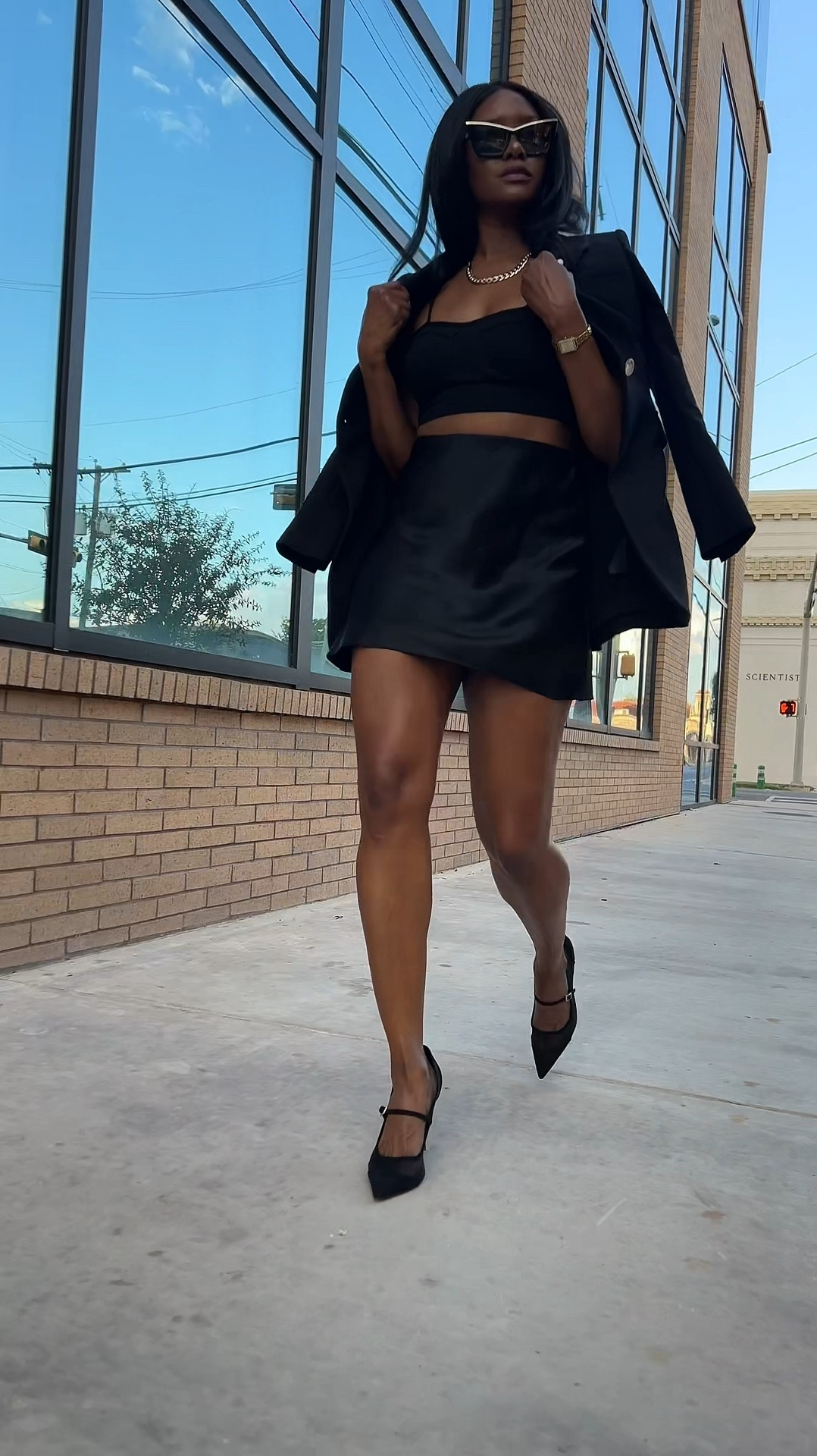 Fall outfit idea for a sexy night out!

It’s the Mary Jane stiletto heels and silk skirt for me! 

#LTKFindsUnder100 #LTKShoeCrush #LTKSeasonal