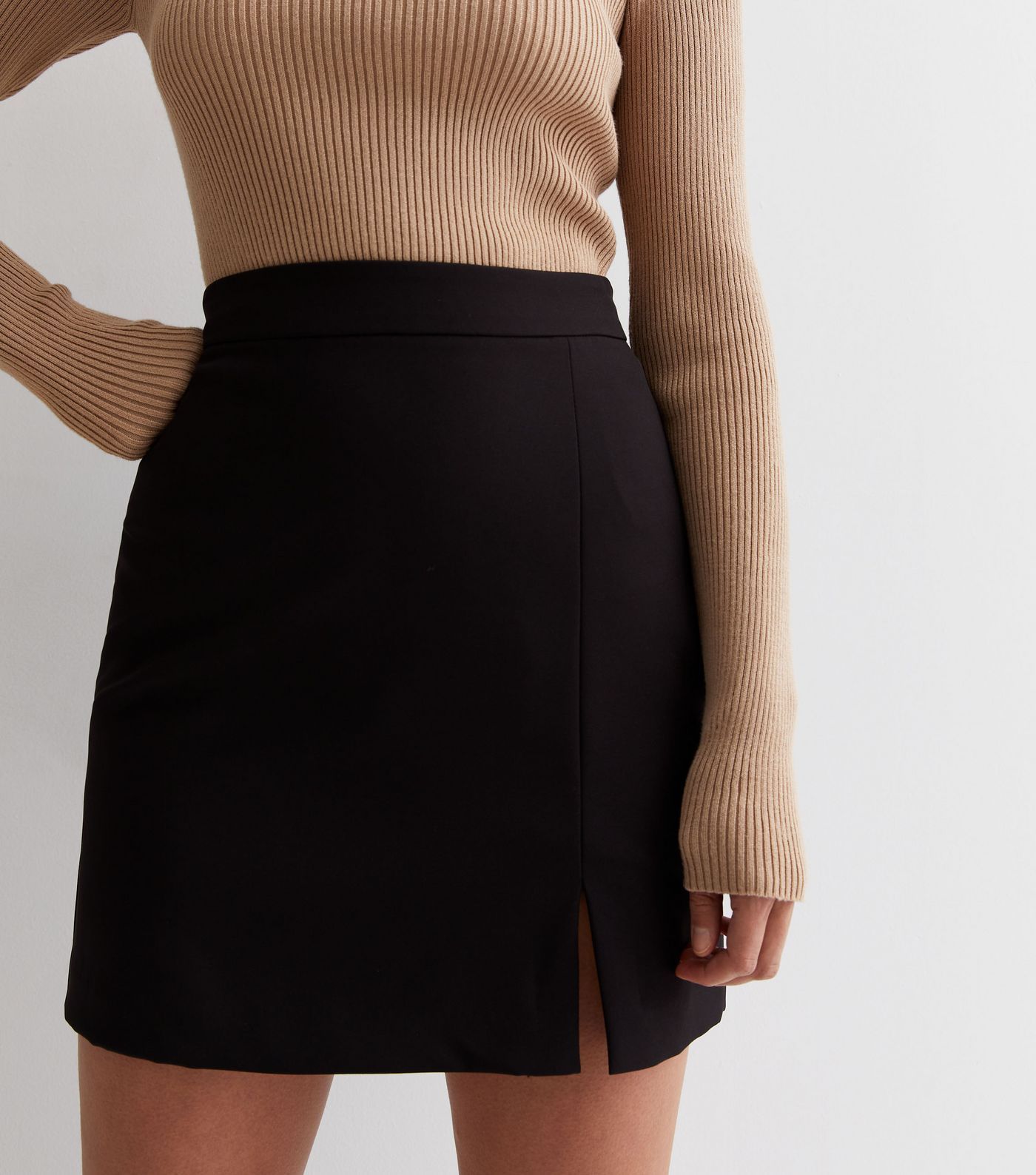 Black High Waist Split Front Mini Skirt | New Look | New Look (UK)