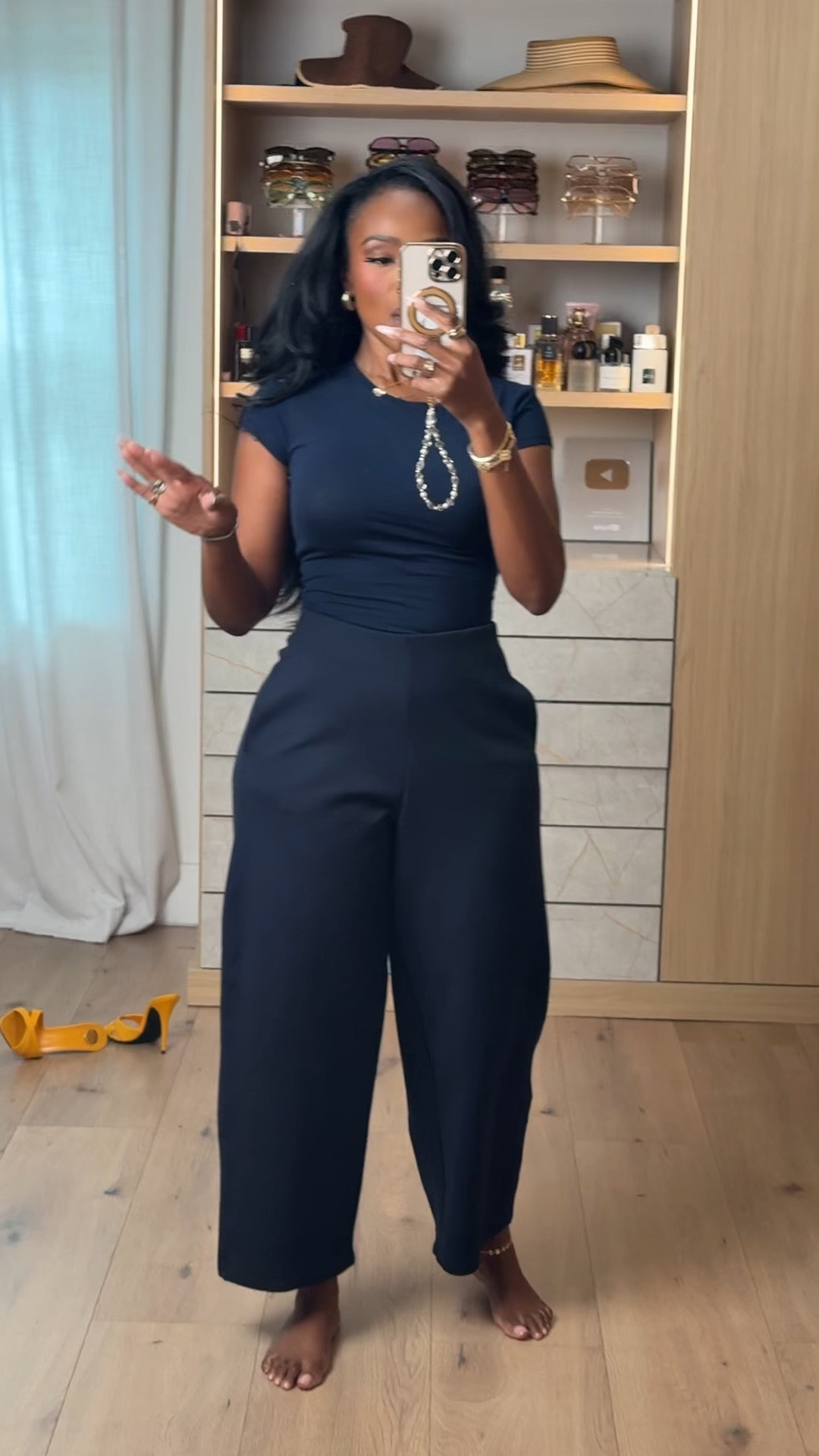 Scroll to shop! ✨ Everything from this look is linked below. 👇🏽    @Zara 

Wearing: Size Small | 5’4” | 140 lbs  

📲   Download the FREE LTK app & follow me (@kirasfashionfinds) to shop all my daily finds.  #LTKootd #LTKPetite #LTKU

#LTKgrwm #LTKPetite