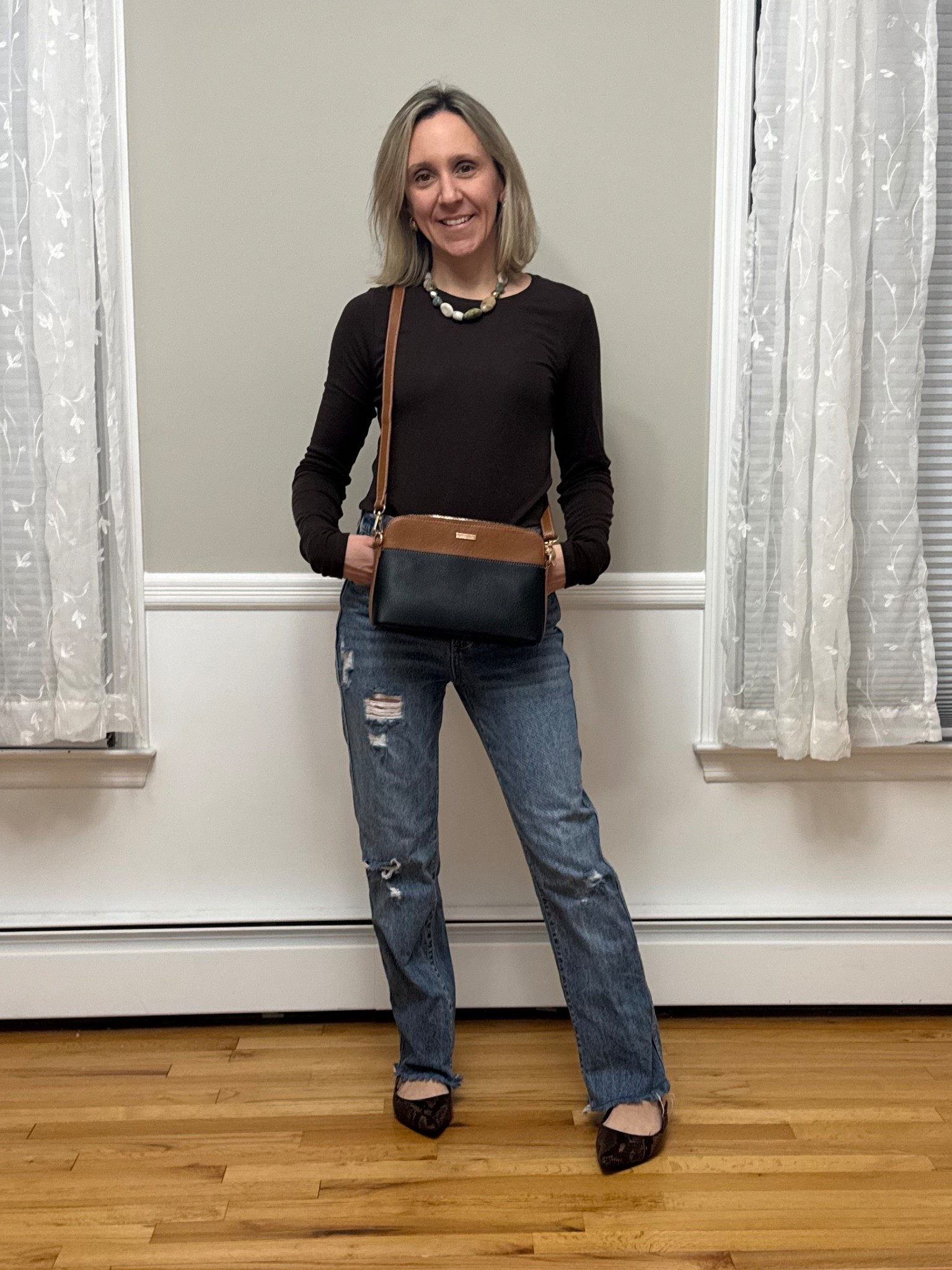 TBT to this cute and casual outfit 🤎

Use code JHOULE20 to save on my jewelry at Erin McDermott 

#LTKFindsUnder50 #LTKootd #LTKmomlife