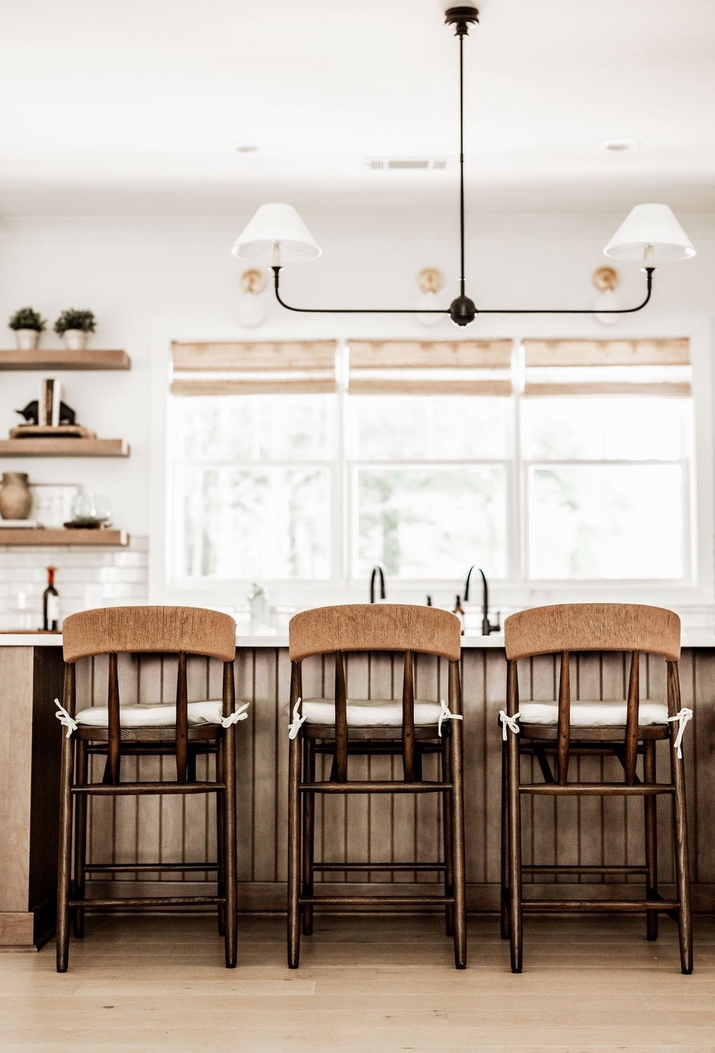 Warm wood, clean lines, and that perfect contrast of soft neutrals — this Modern Classic kitchen is proof that minimal can still feel cozy.

#porcheandco #modernclassickitchen #kitchendesign #neutraldecor #cozyhome #homedesign #kitcheninspo #interiorinspo #kitchenlighting #barstoolstyle

Do you want to bring our dreamy Modern Classic style interior design into your own home? 🏡 You’re in luck! Reserve our Online Interior Design packages today -> https://porcheandco.com/edesign ✨ We can’t wait to work with you & design your home with #porcheandco


#LTKStyleTip #LTKHome #LTKBeauty
