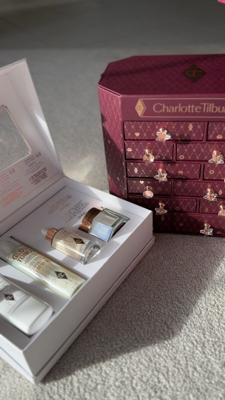 Oh my goodness I cannot with these amazing gift sets from Charlotte Tilbury!! Definitely feel like the luckiest girl❤️

These sets are perfect for holidays and for any beauty obsessed/skin care fanatic in your life! These products so so amazing and I can’t wait to gift some and create so many beautiful looks with these💕

Their skin care like is AMAZING!! Perfect for the winter and for mature skin. The value is phenomenal and so so worth the hype❤️




Gift guide, gifted, Charlotte tilbury, beauty, beauty presents, beauty gift guide, beauty essentials, makeup gift guide, makeup essentials, teen girl gift guide, gifts for her, MIL gifts.

#LTKover40 #LTKbeauty #LTKGiftGuide