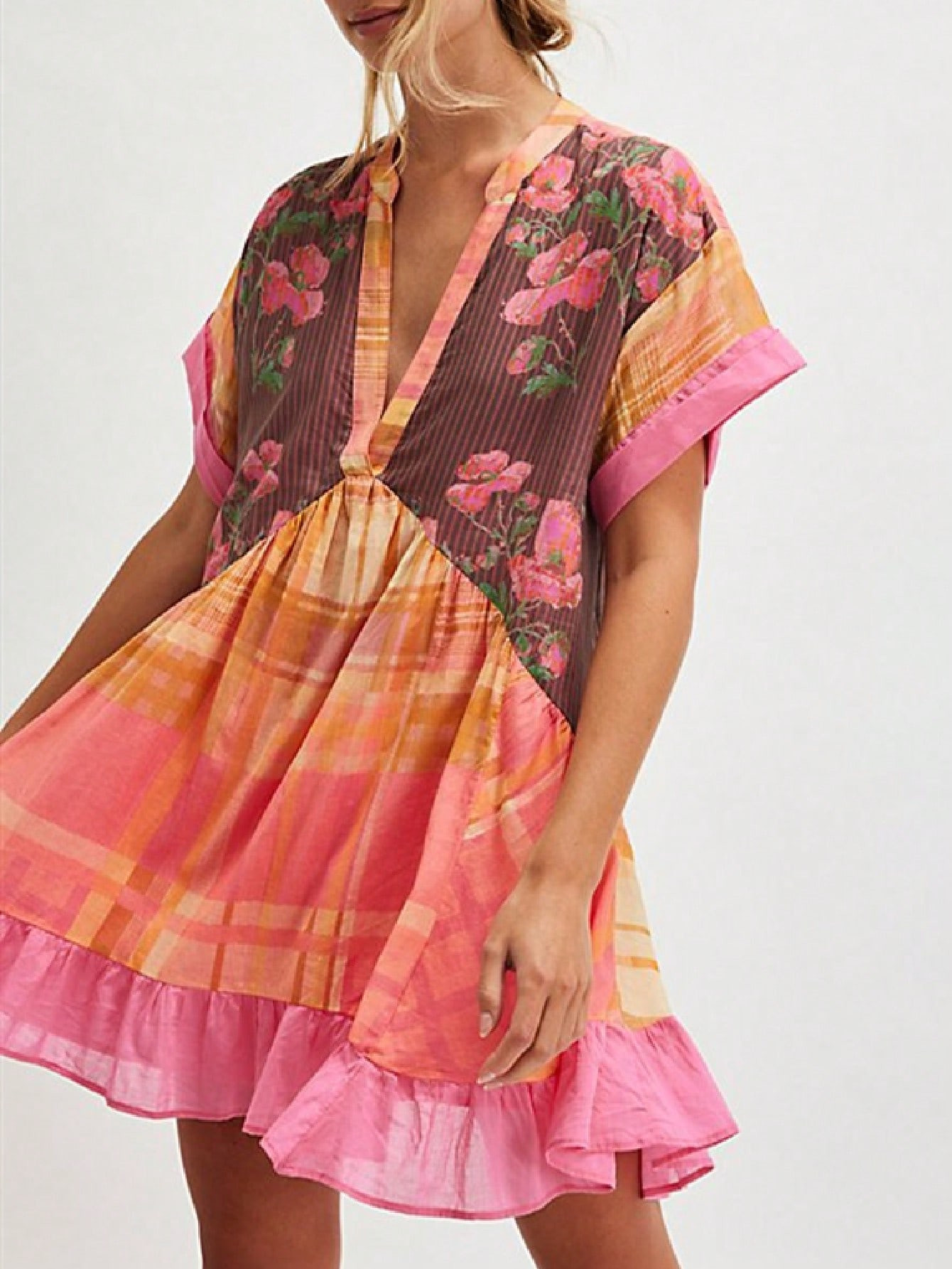 Women's Boho Mini Dress Y2k Floral Deep V-Neck Puff Sleeve Short Dresses Summer Causal Flowy Beach Sundress | SHEIN