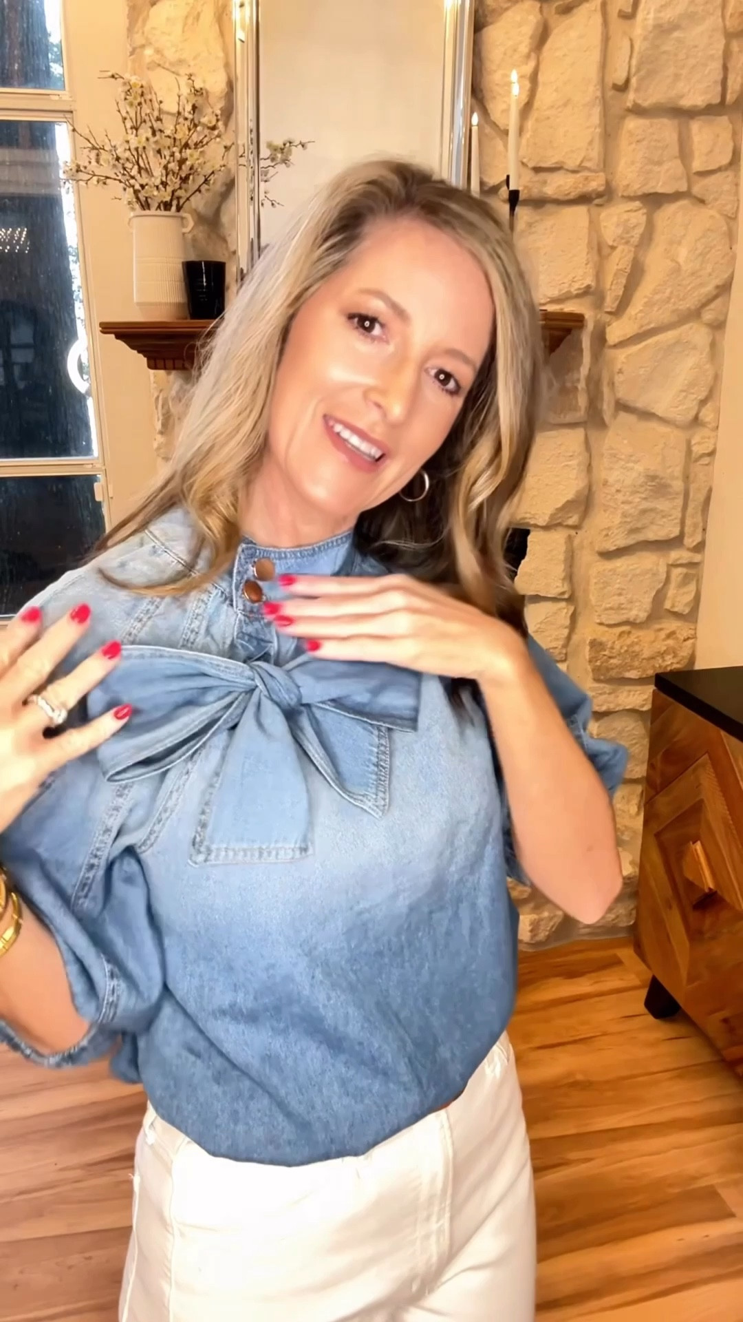 Okay but this top?! 😍
I couldn’t love it more… bow ✔️ puff sleeves ✔️ high neck ✔️
Basically everything I’m obsessed with wrapped into one perfect Amazon find. And the quality? 10/10 👏

Paired it with white straight leg jeans + these clogs (40% off today 🙌) and they’re actually SO comfy too.

#LTKOver40 #LTKootd #LTKWorkwear