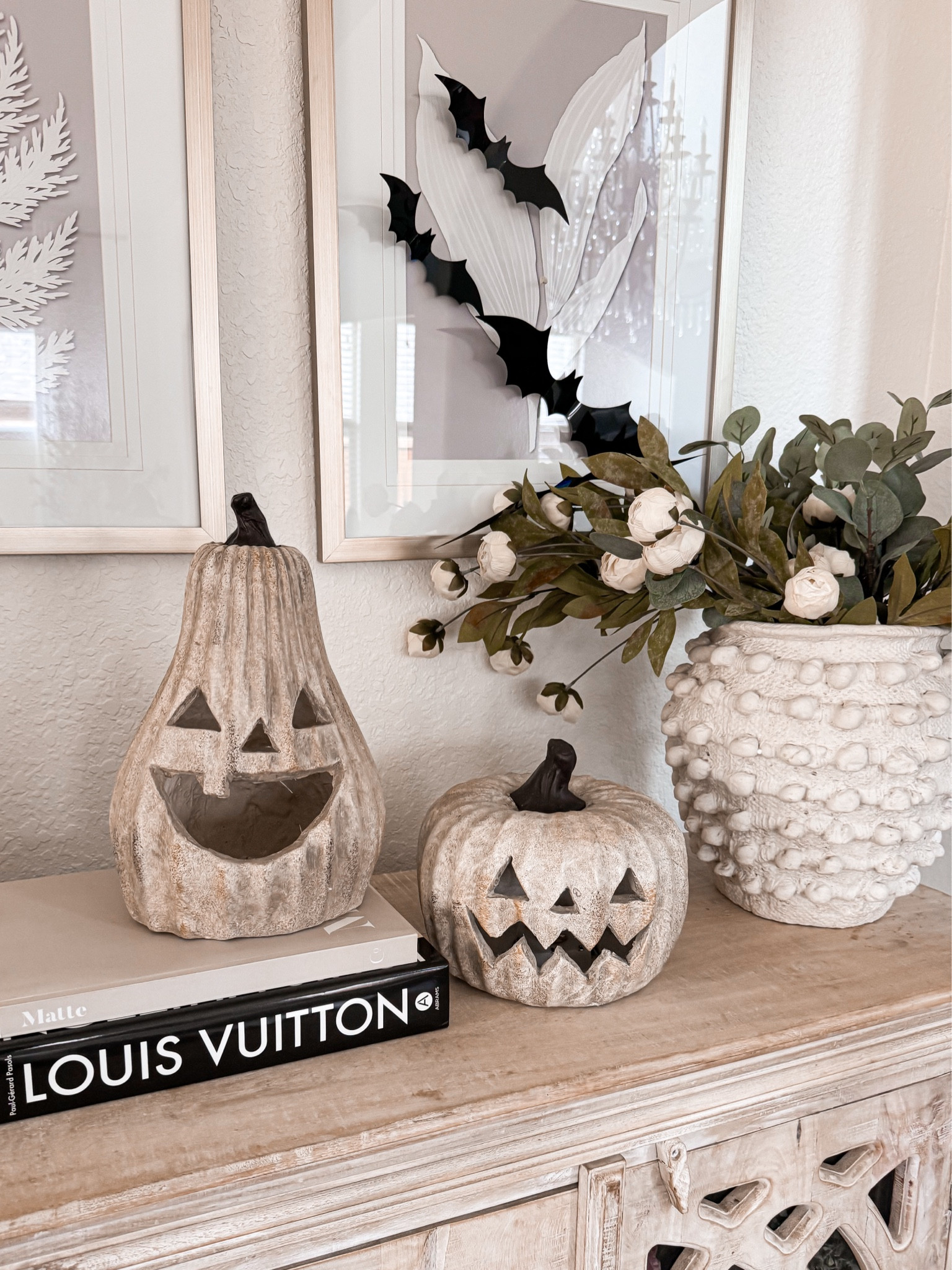 Back in stock! These light up antiqued jack-o’-lanterns are so cute for a more
Neutral Halloween
Vibe! Halloween home - neutral halloween - Halloween decor 

#LTKHome #LTKFindsUnder50 #LTKSeasonal
