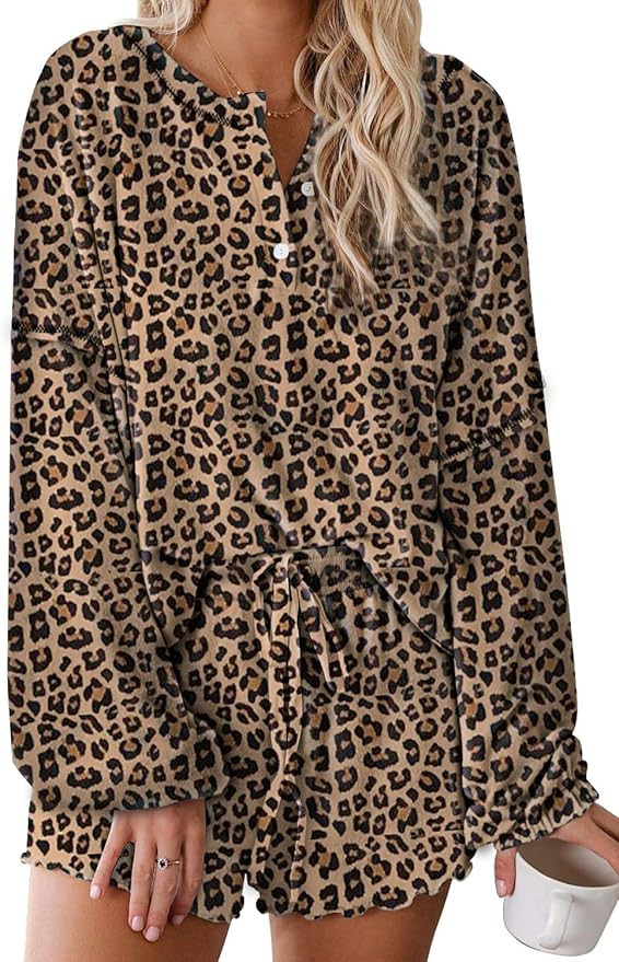 Lopie Womens Lounge Sets 2 Piece Pajamas Set Long Sleeve Tops and Shorts Sleepwear Tie Dye Printe... | Amazon (US)