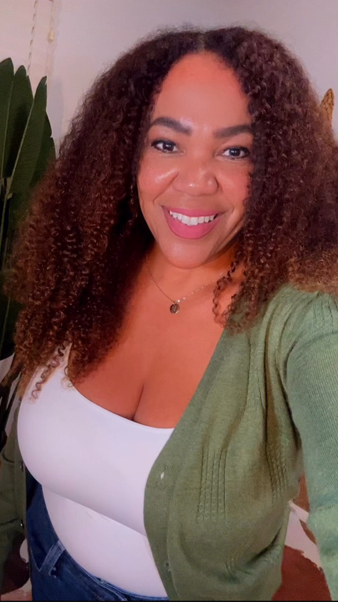 Cute and cozy cardigan. Size medium 

#LTKootd #LTKOver40 #LTKMidsize