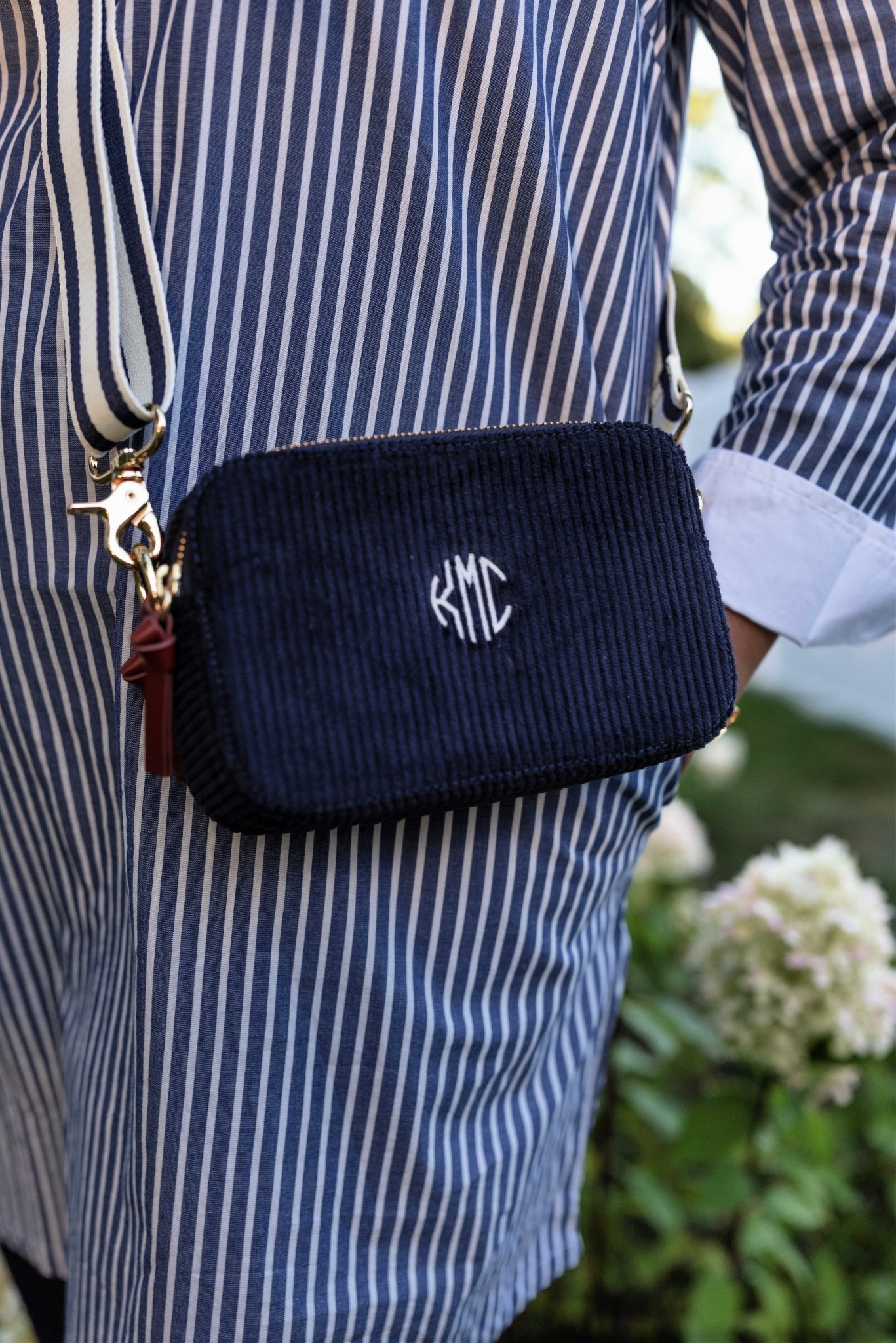 Navy Corduroy Bag with or without monogram on sale now 💙🍁💙

#LTKSeasonal #LTKSaleAlert #LTKItBag