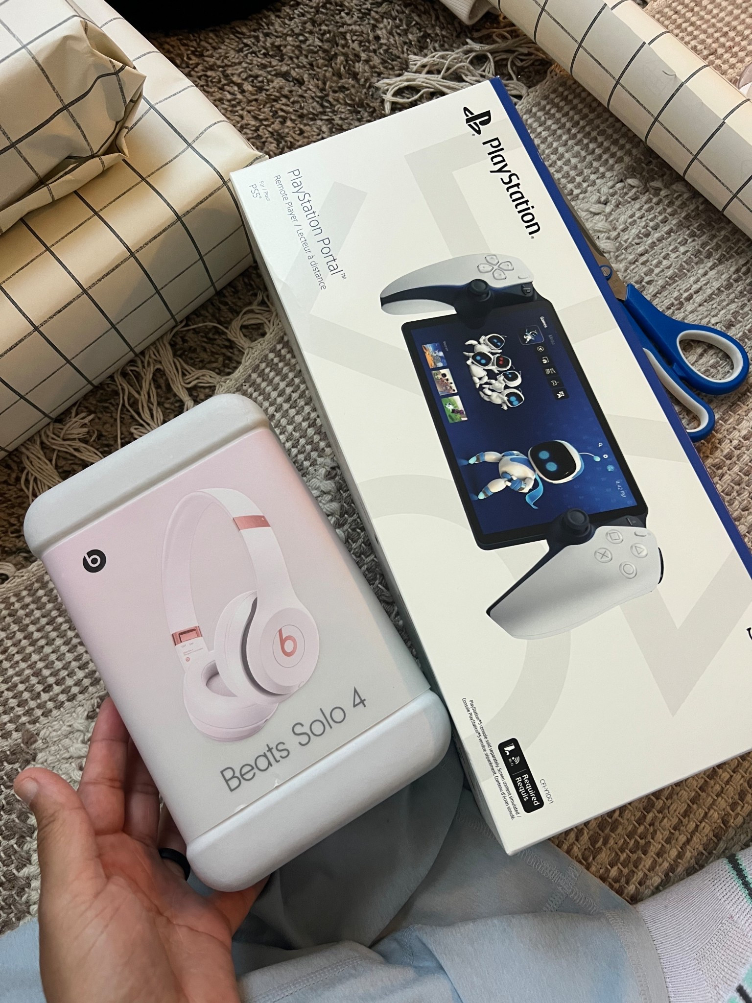 Last minute pickup to finish up Christmas shopping.

Christmas gifts, Christmas 

#LTKGiftGuide #LTKHoliday #LTKKids