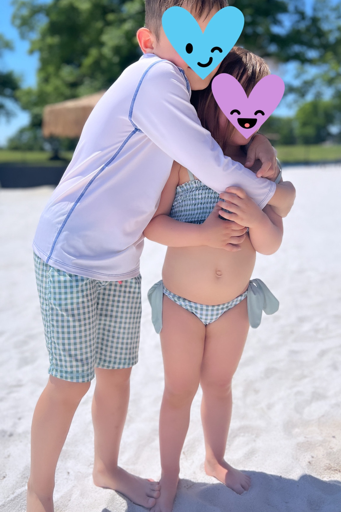 When you have outfit envy… how cute are their swim outfits?? 

C/o Mon Coeur



#LTKKids #LTKFamily #LTKSwim