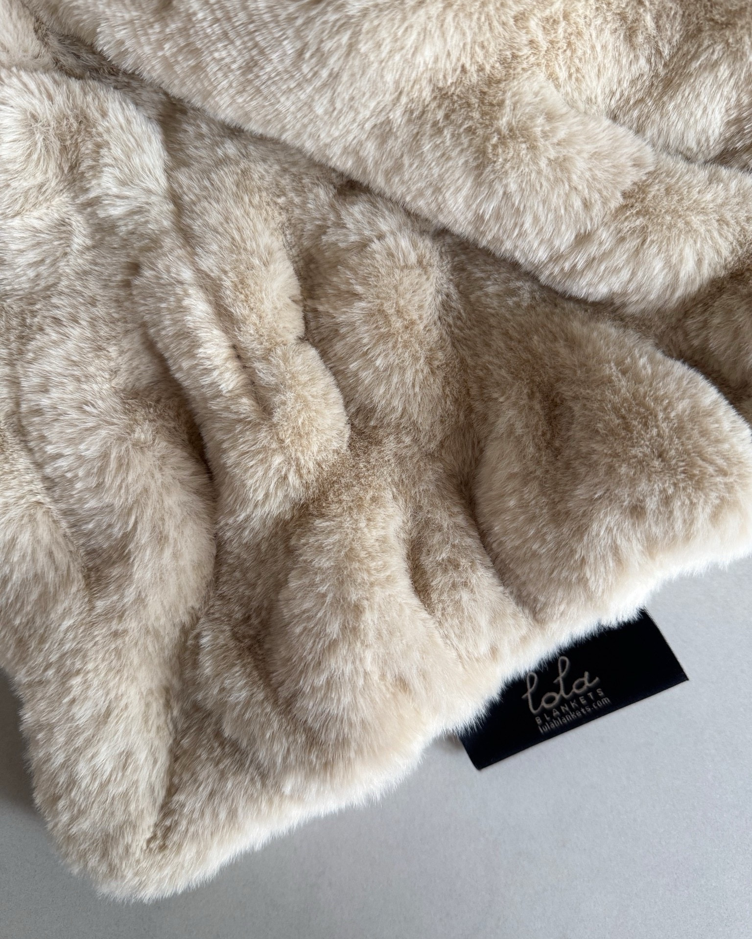 Lola Blankets: MEMORIAL DAY BOGO SALE: Buy one, get one free sitewide - no code needed. Shop now for a limited time. 

Blanket - Soft Blanket - lola blanket - Gift Idea 

#LTKSaleAlert #LTKGiftGuide #LTKFamily